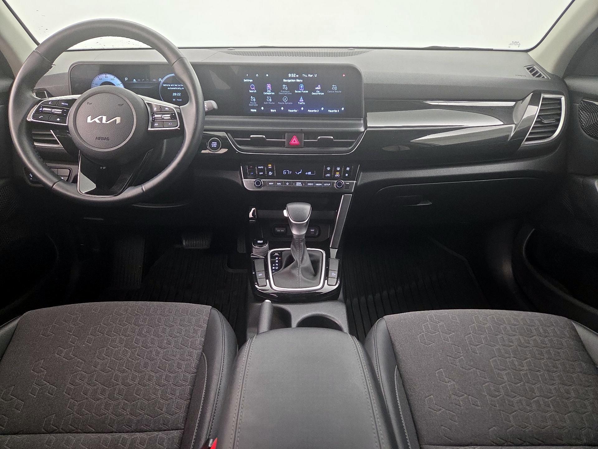 Thumbnail: 2024 Kia Seltos - 9