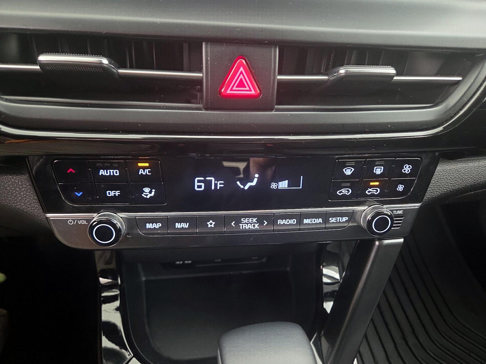 Thumbnail: 2024 Kia Seltos - 17