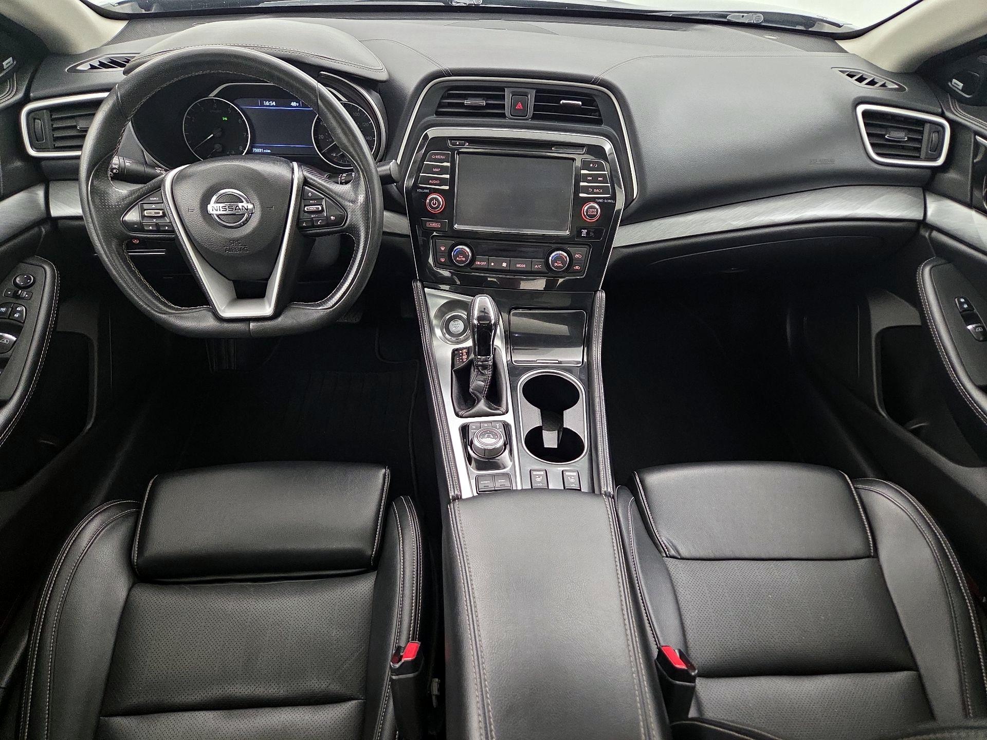 Thumbnail: 2017 Nissan Maxima - 9