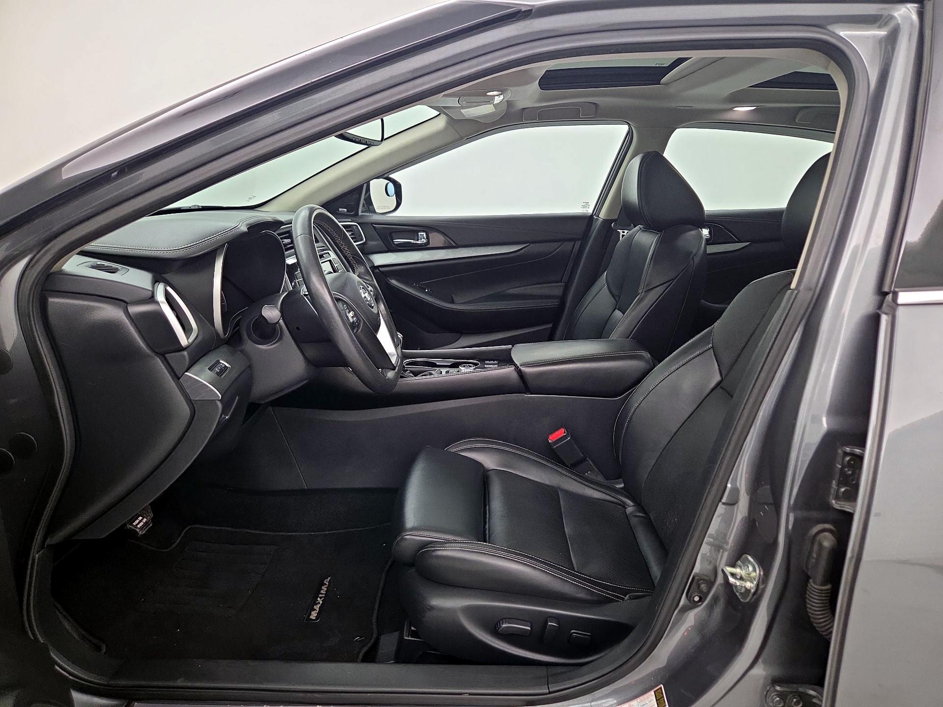 Thumbnail: 2017 Nissan Maxima - 11