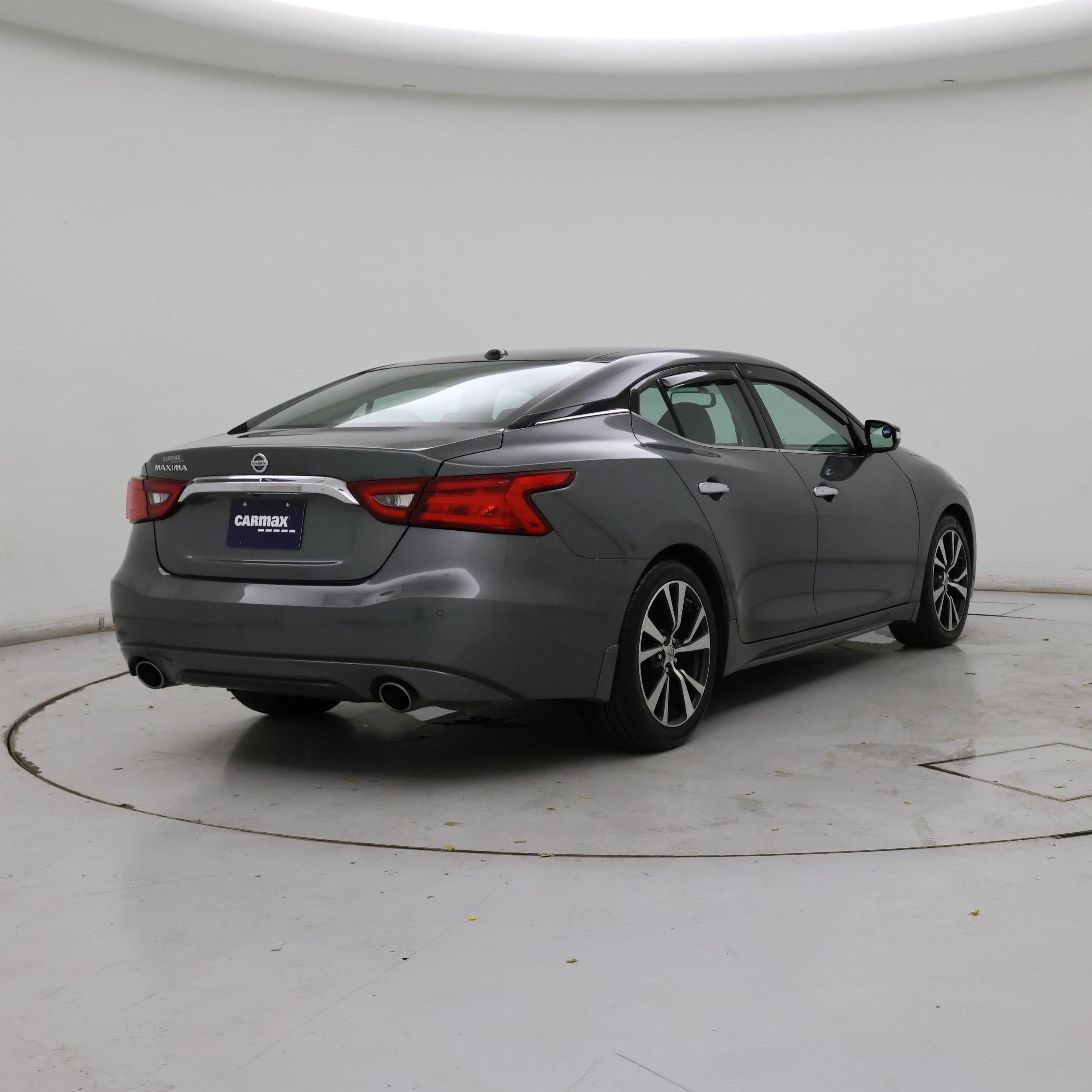 Thumbnail: 2017 Nissan Maxima - 8