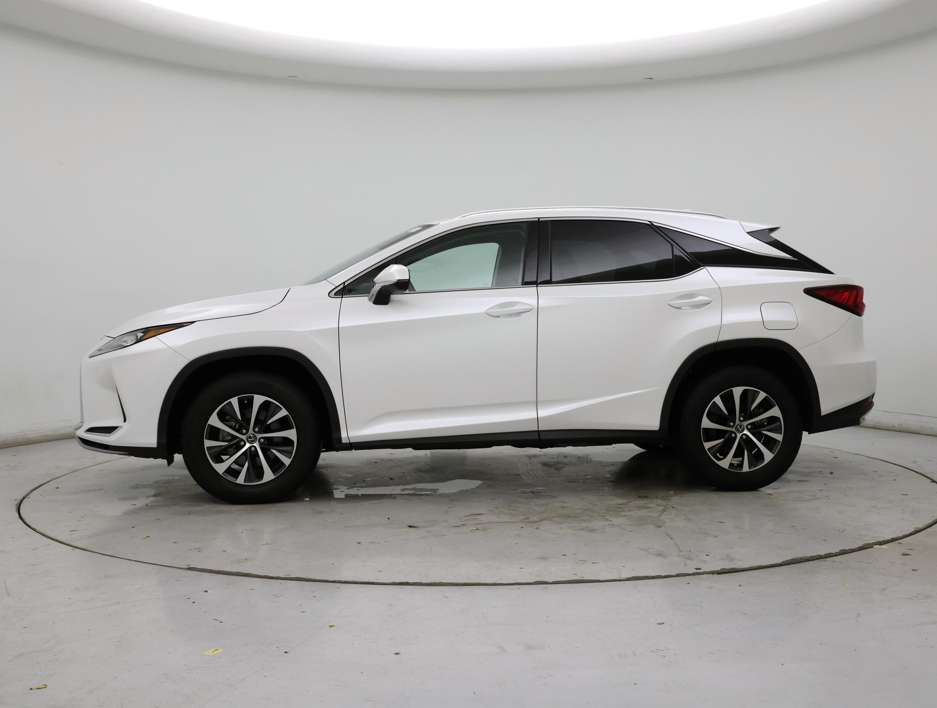Thumbnail: 2021 Lexus RX - 3