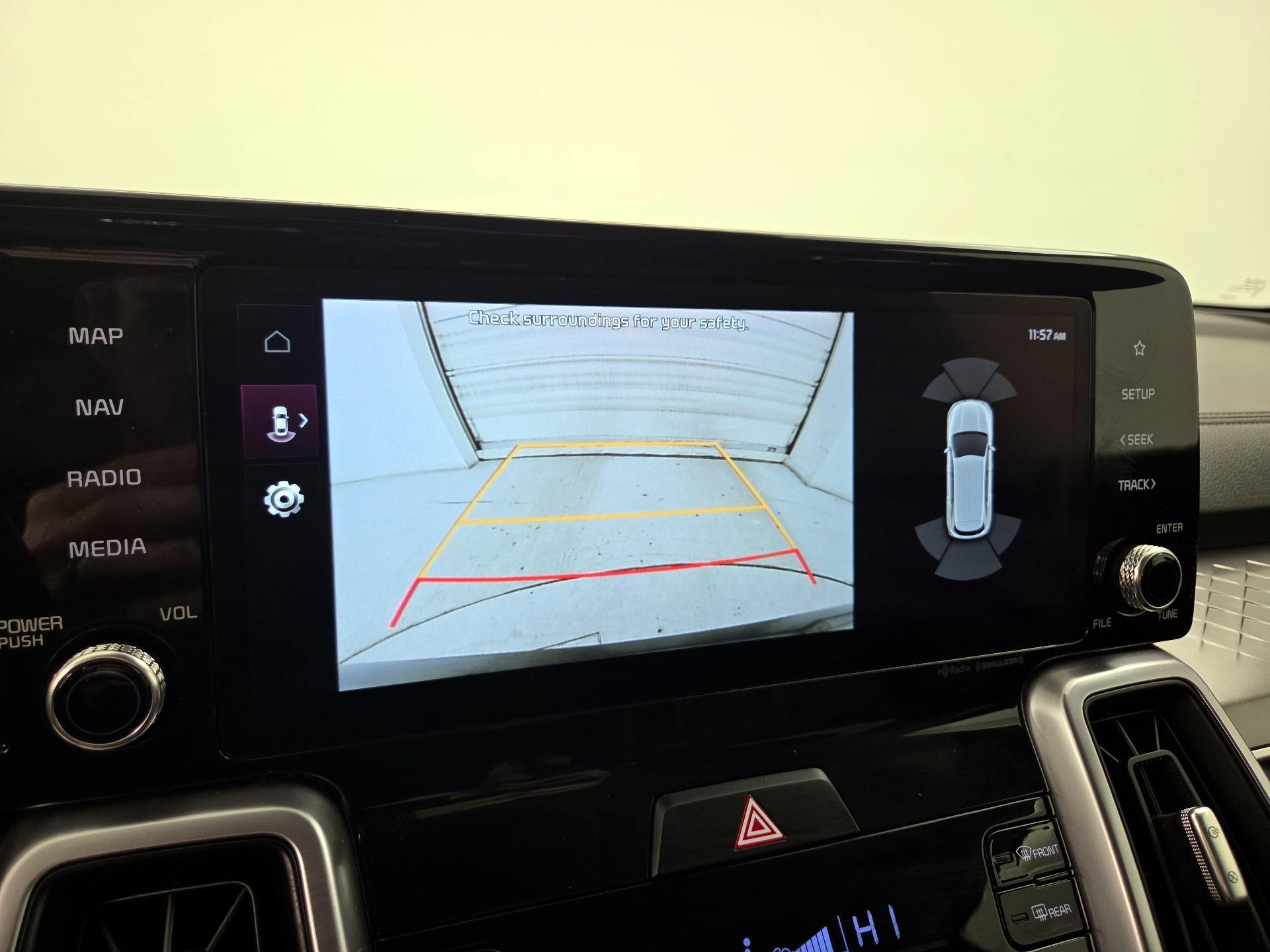 Thumbnail: 2023 Kia Sorento - 15