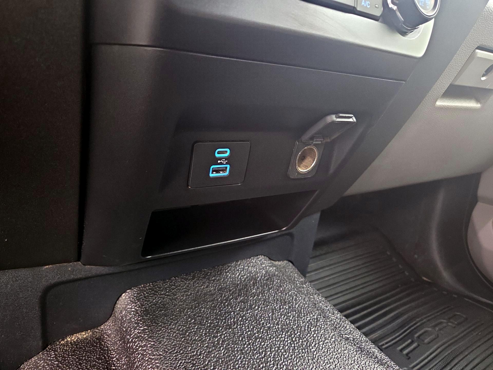 Thumbnail: 2022 Ford F-350 - 18