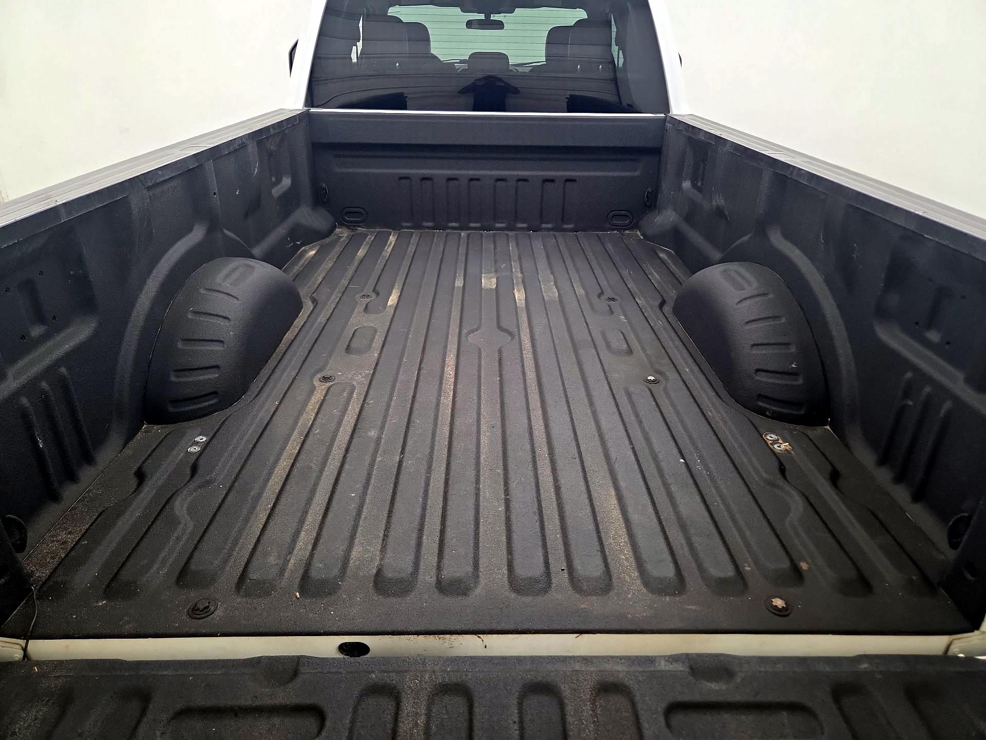 Thumbnail: 2022 Ford F-350 - 20