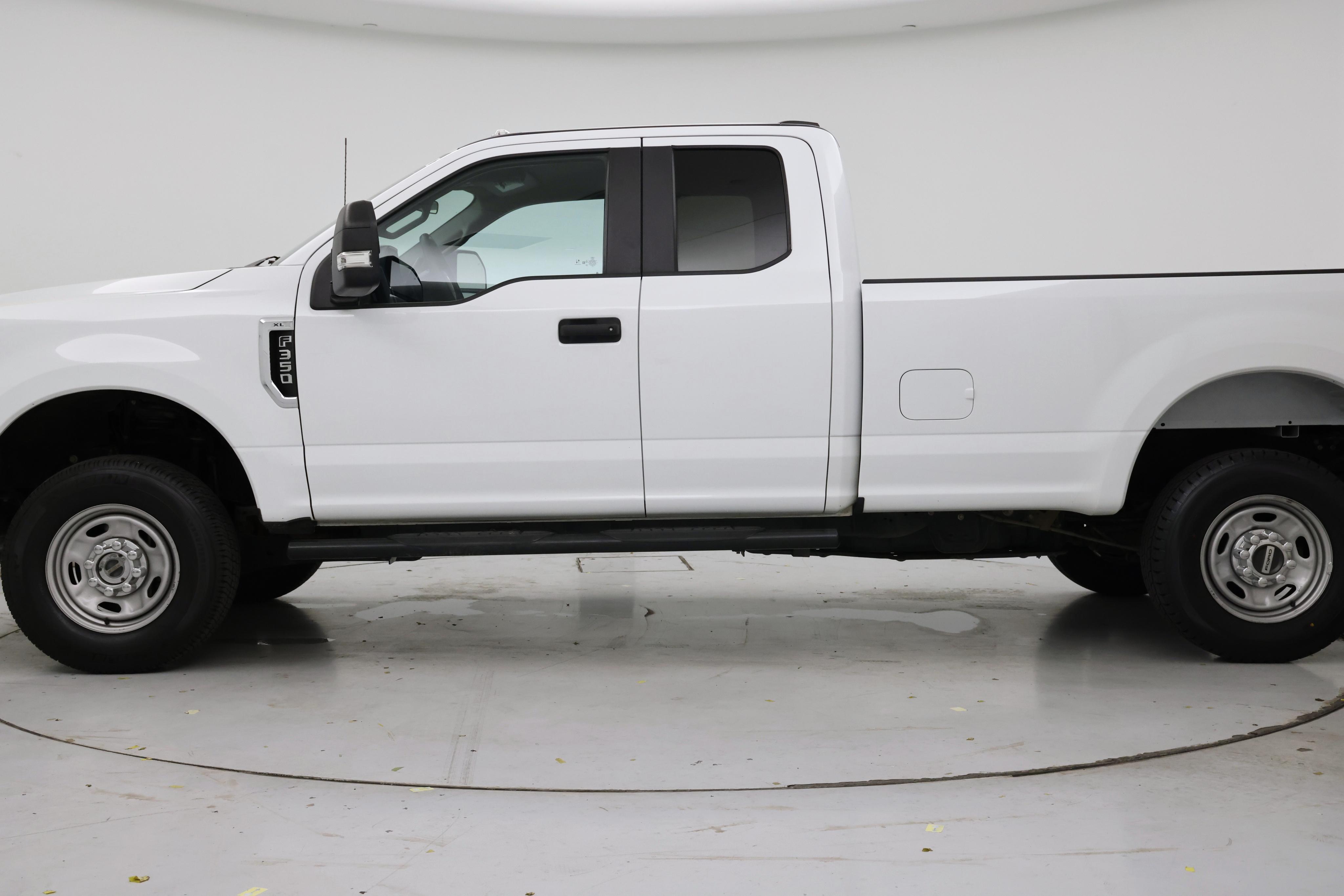 Thumbnail: 2022 Ford F-350 - 3