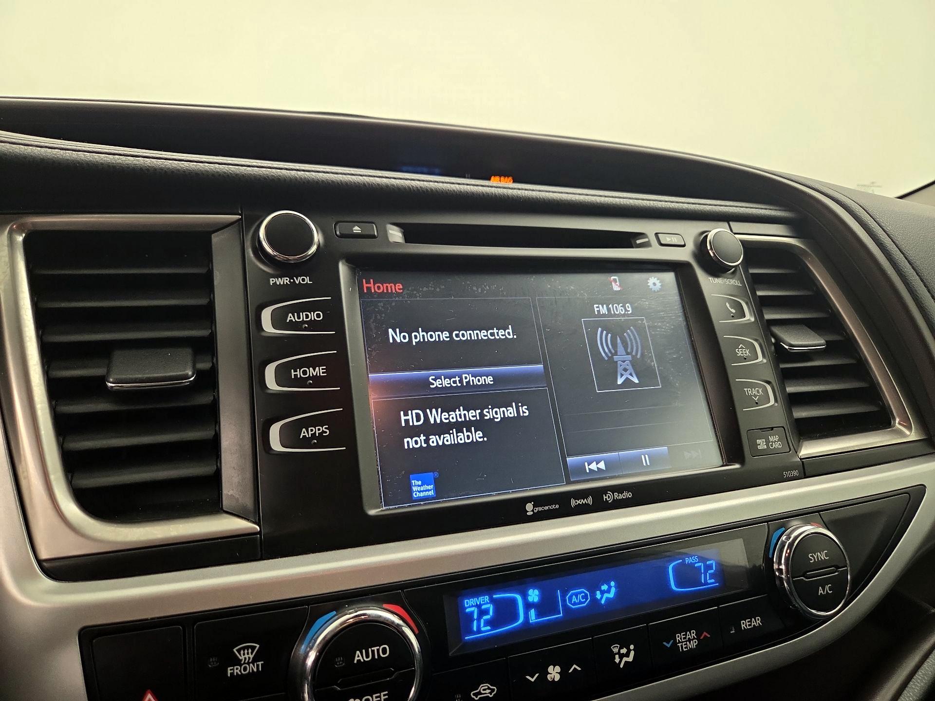 Thumbnail: 2019 Toyota Highlander - 15