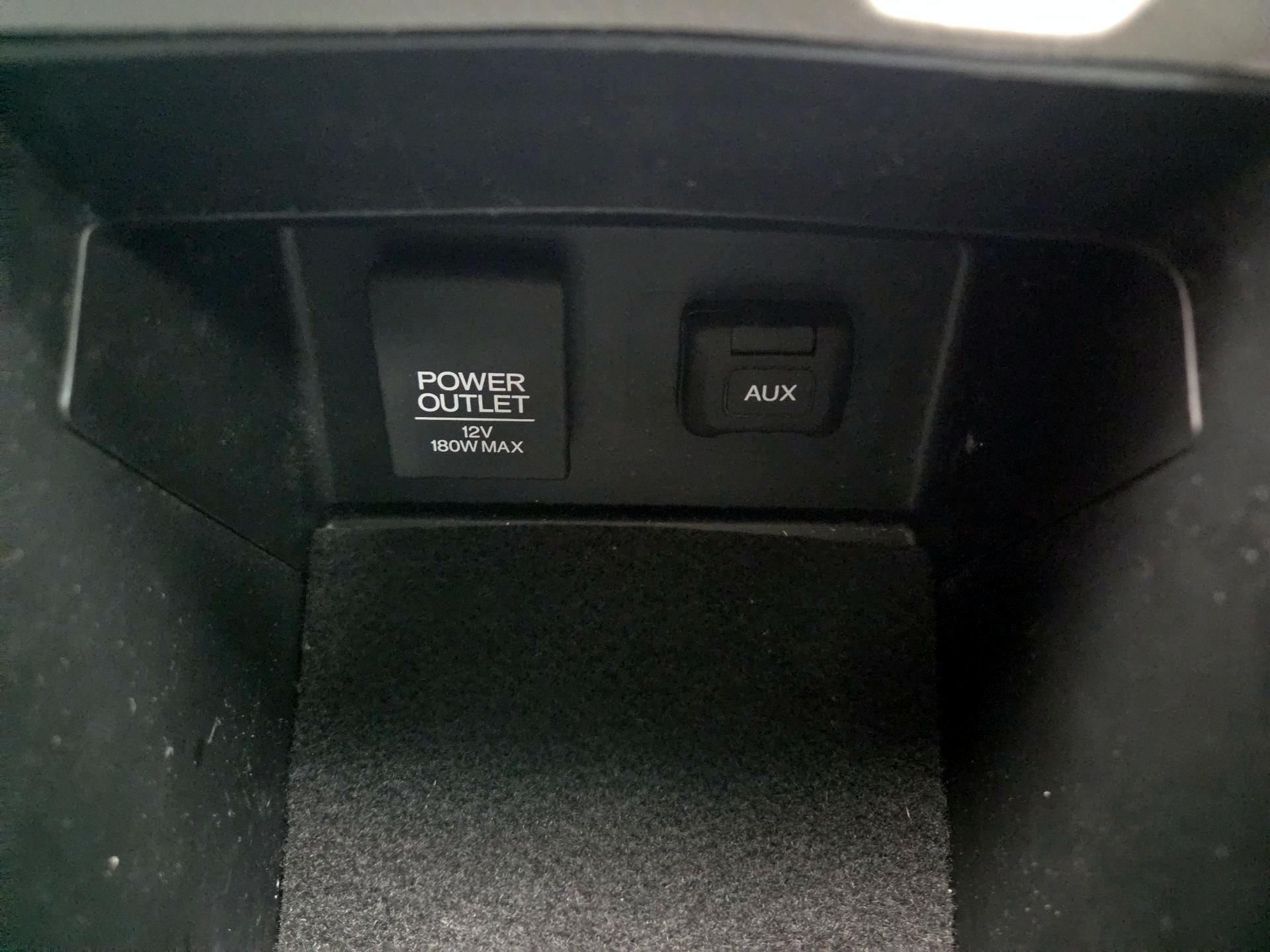 Thumbnail: 2017 Acura ILX - 18