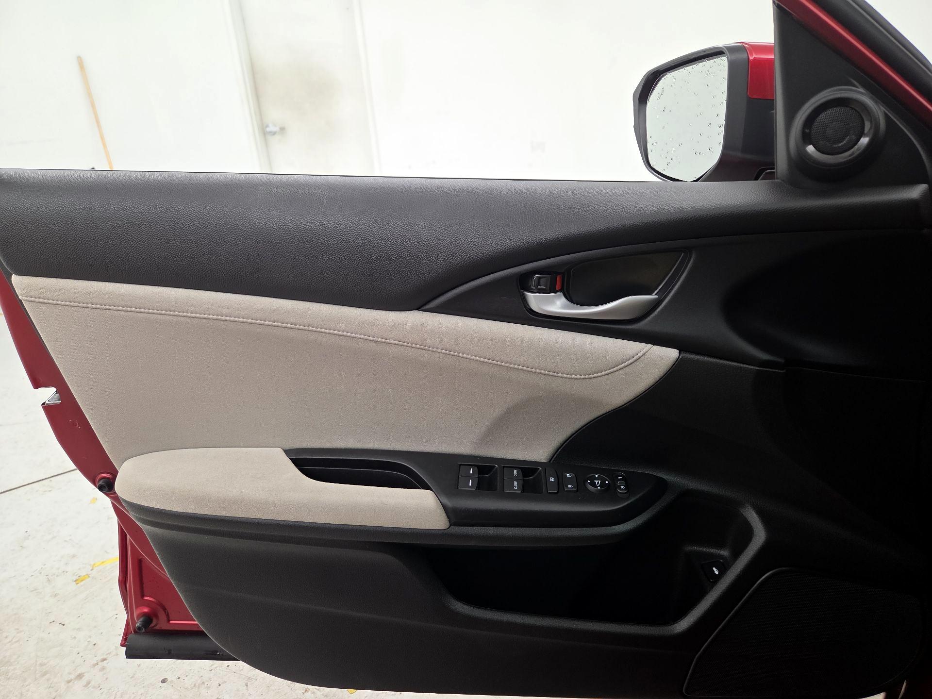 Thumbnail: 2022 Honda Insight - 12