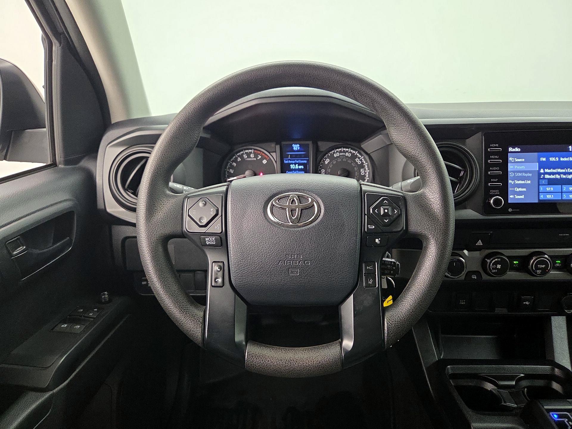 Thumbnail: 2020 Toyota Tacoma - 10