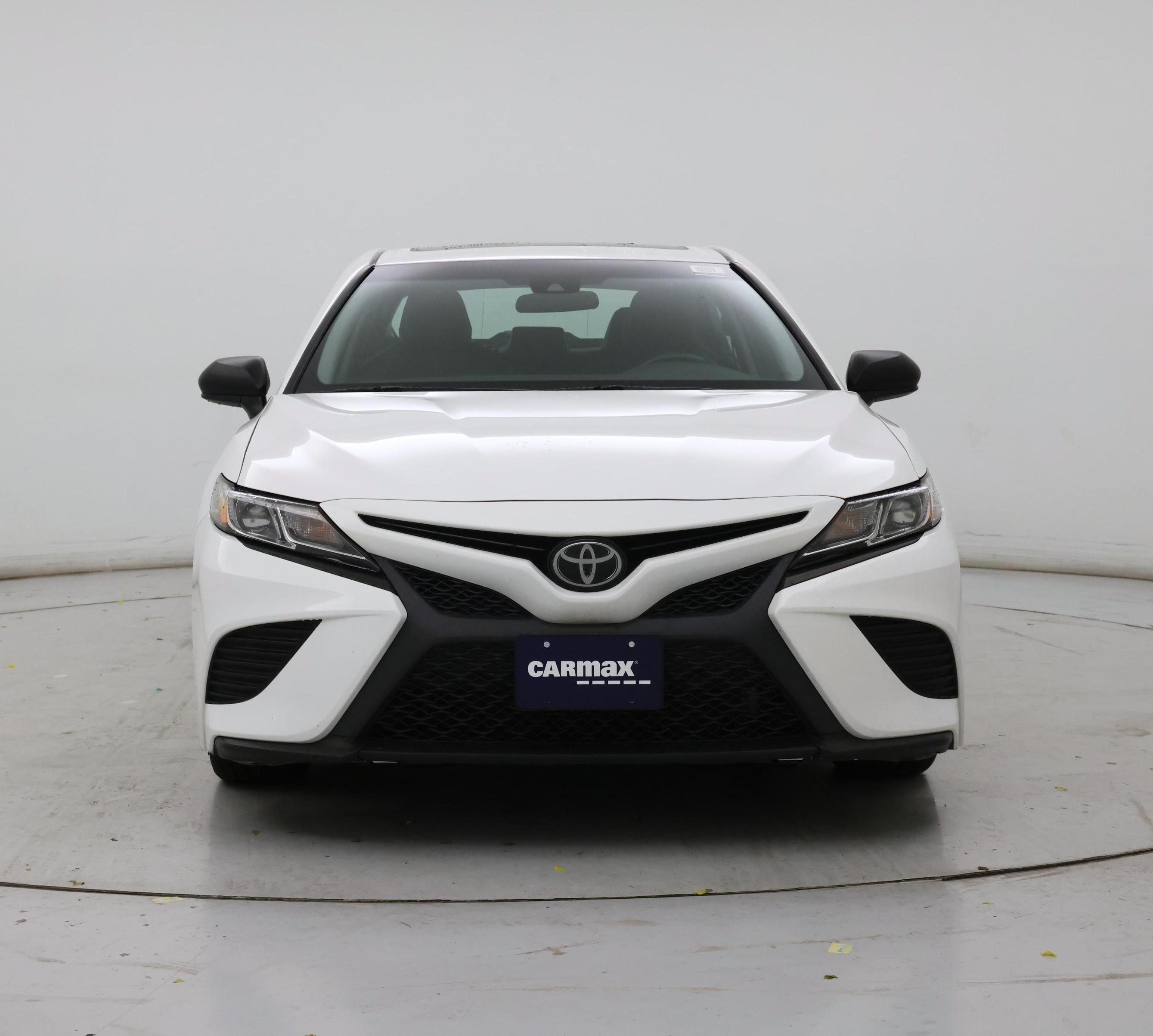Thumbnail: 2018 Toyota Camry - 5