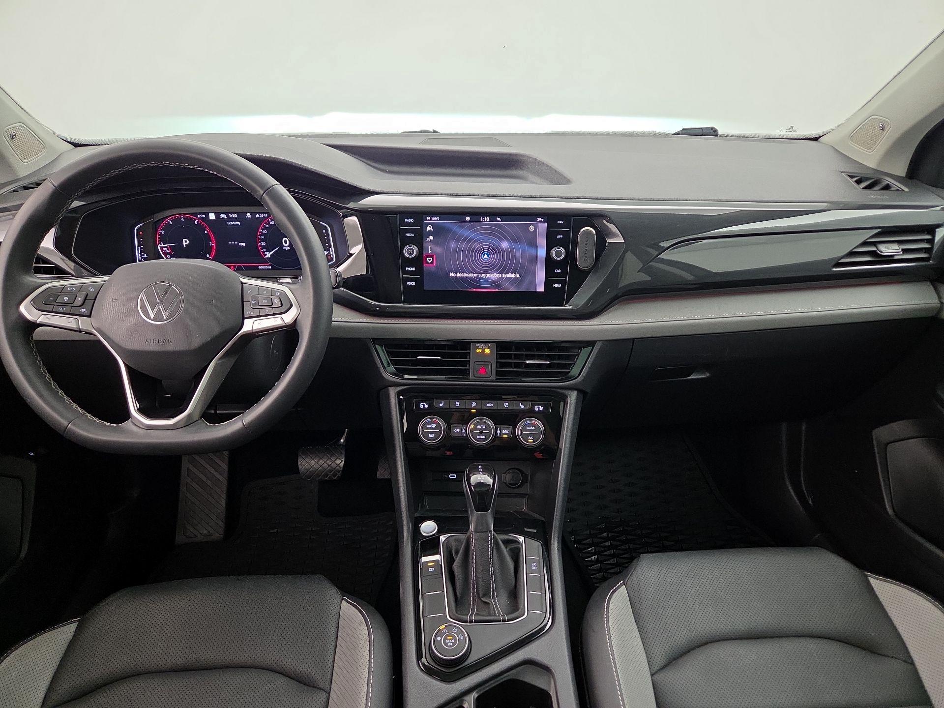 Thumbnail: 2022 Volkswagen Taos - 9