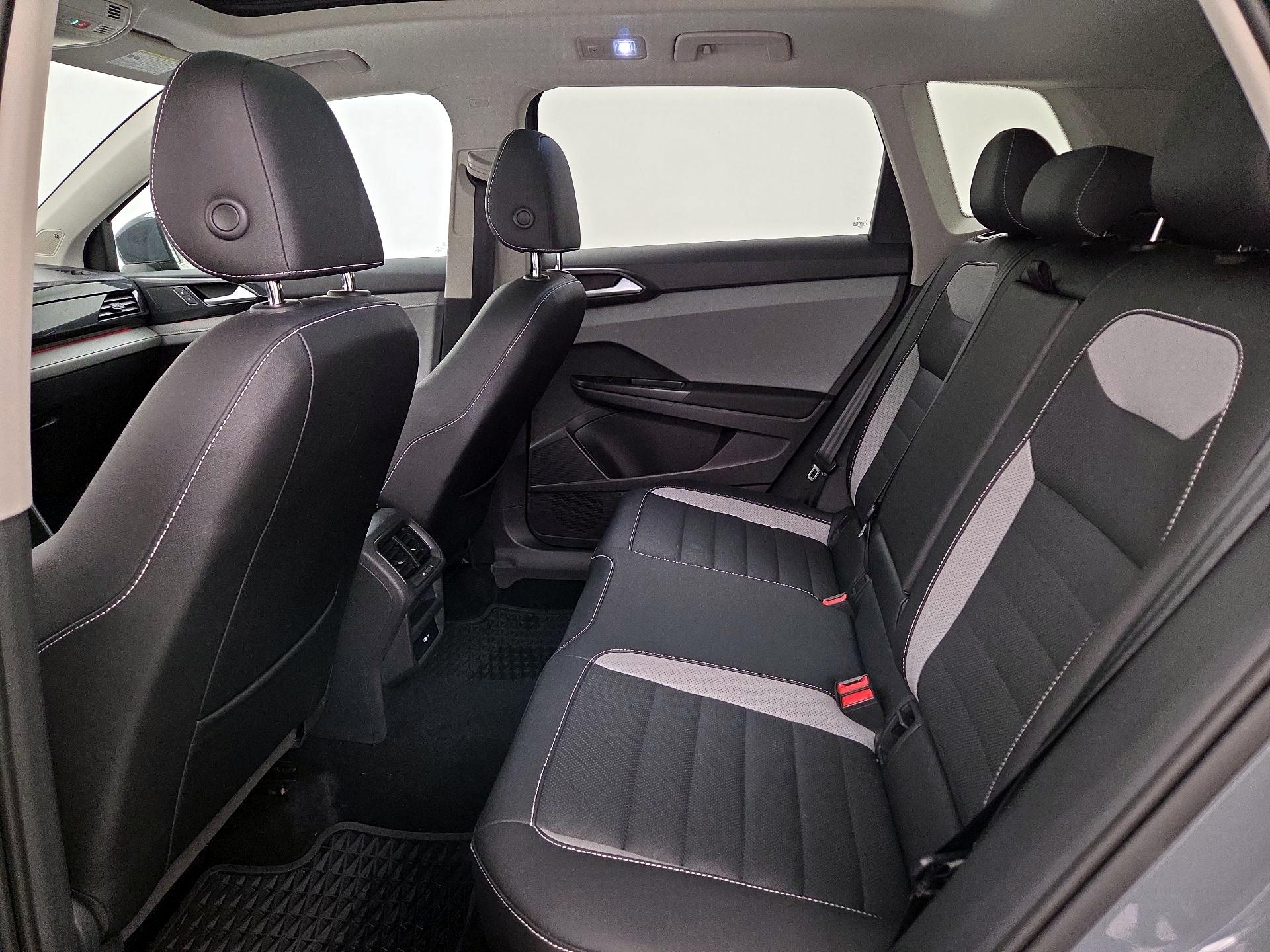 Thumbnail: 2022 Volkswagen Taos - 20