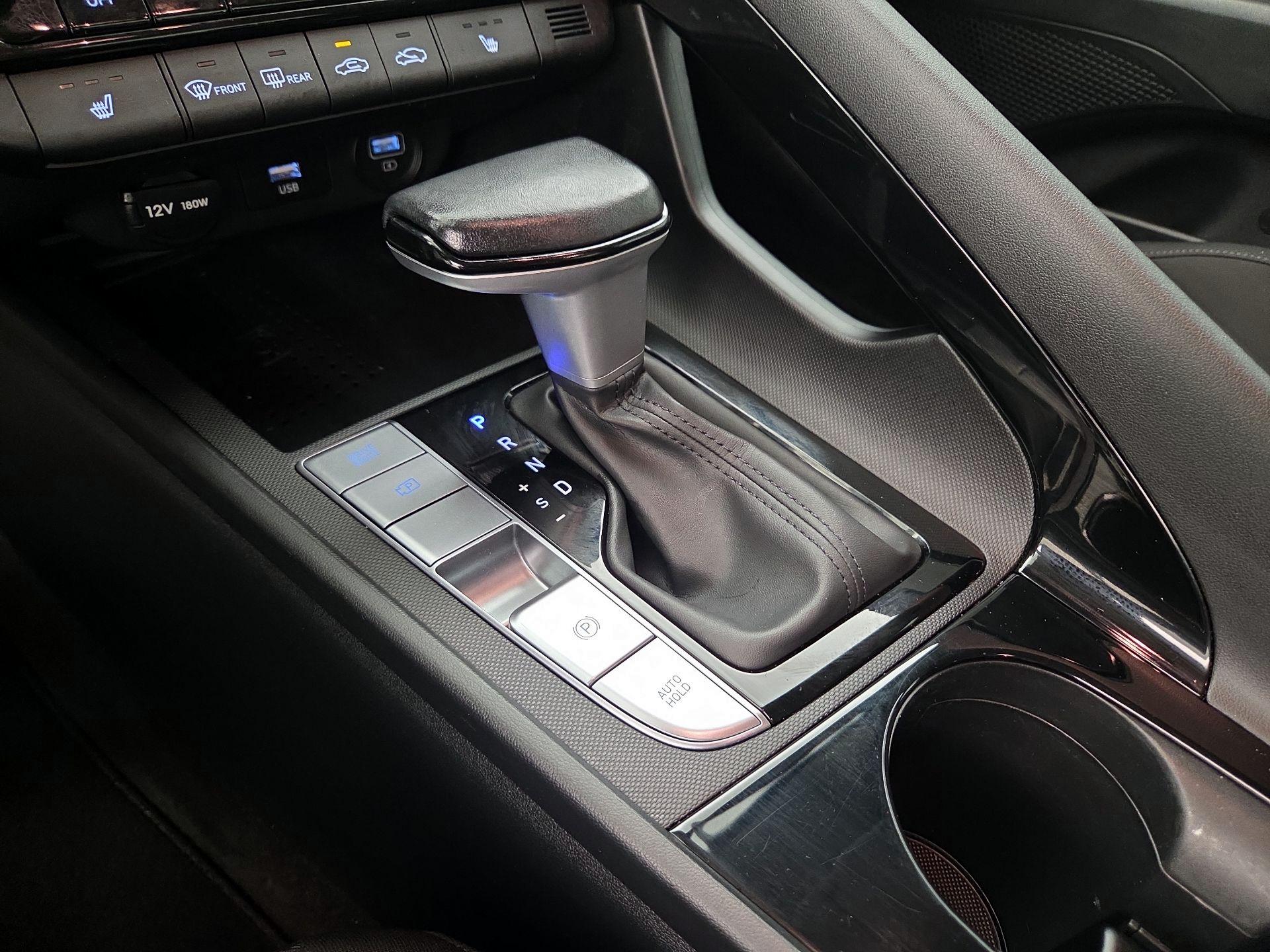 Thumbnail: 2023 Hyundai Elantra - 18