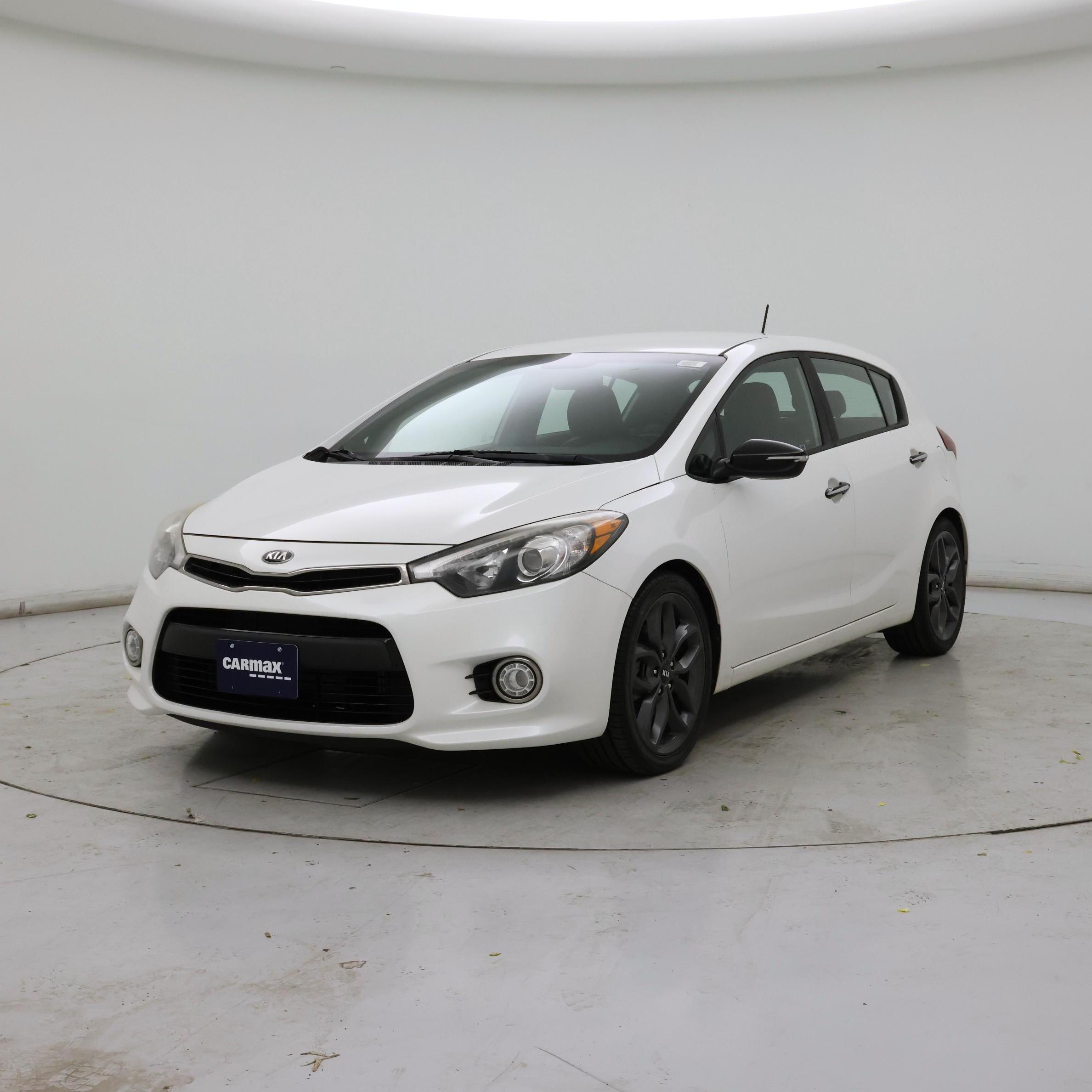 Thumbnail: 2016 Kia Forte - 4