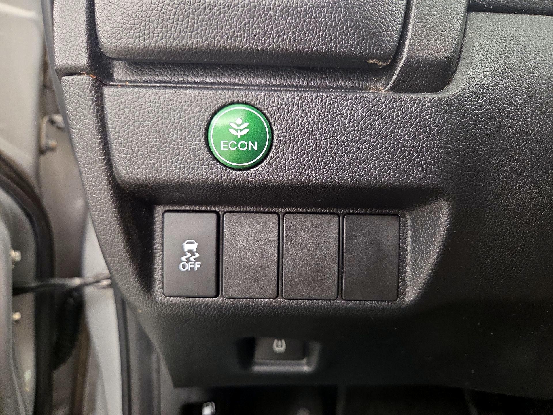 Thumbnail: 2015 Honda Fit - 13