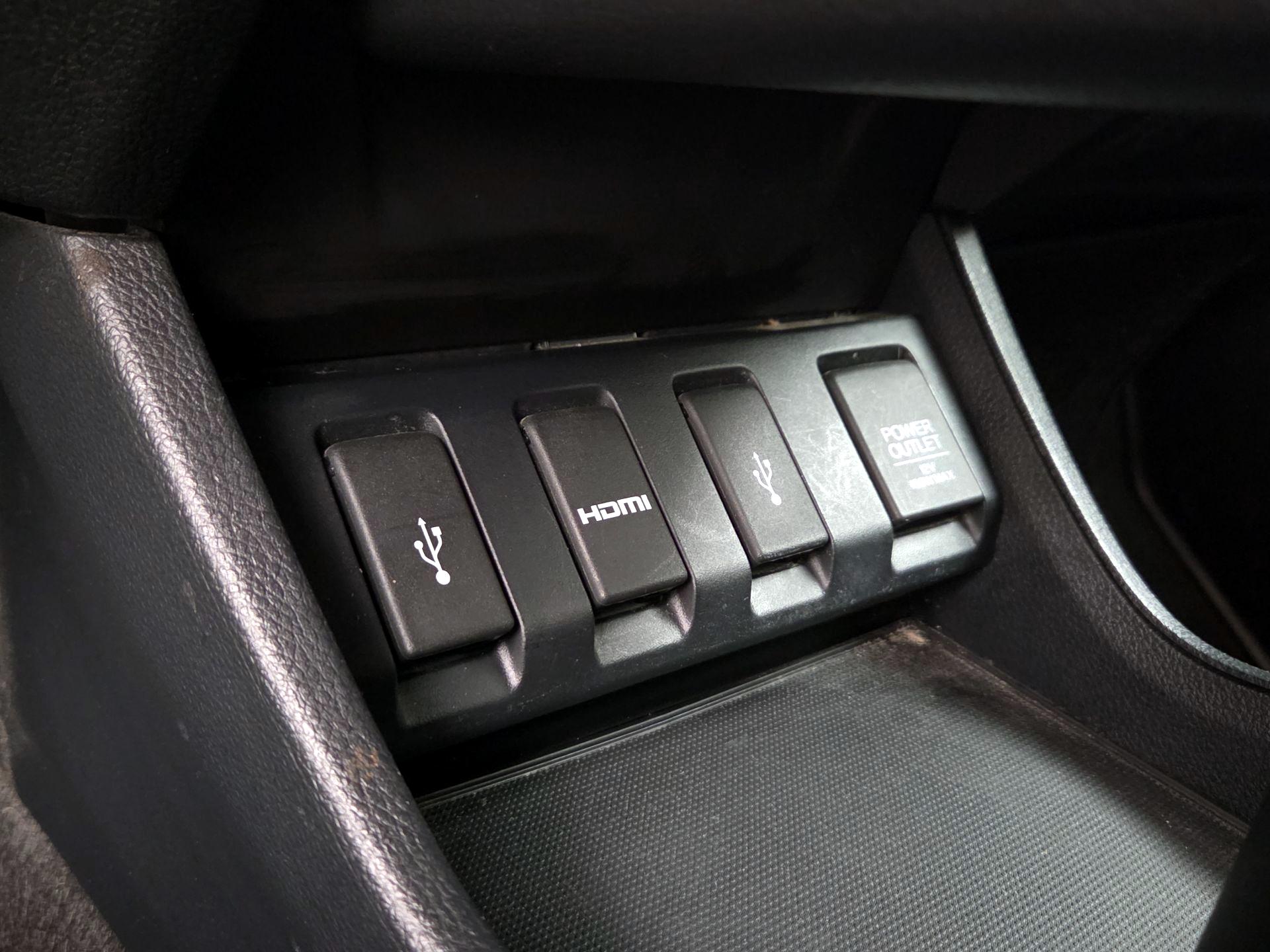 Thumbnail: 2016 Honda HR-V - 18