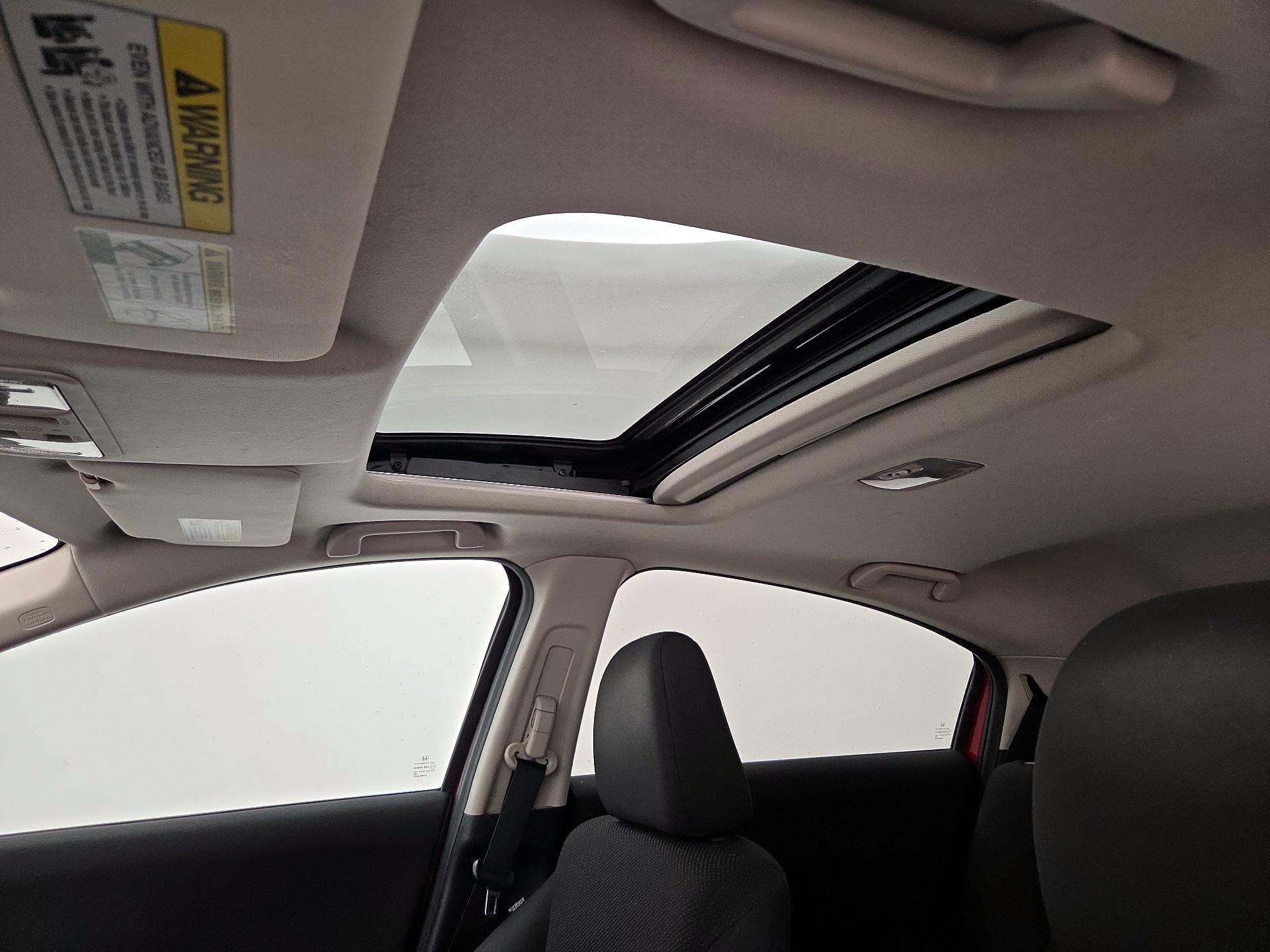 Thumbnail: 2016 Honda HR-V - 19