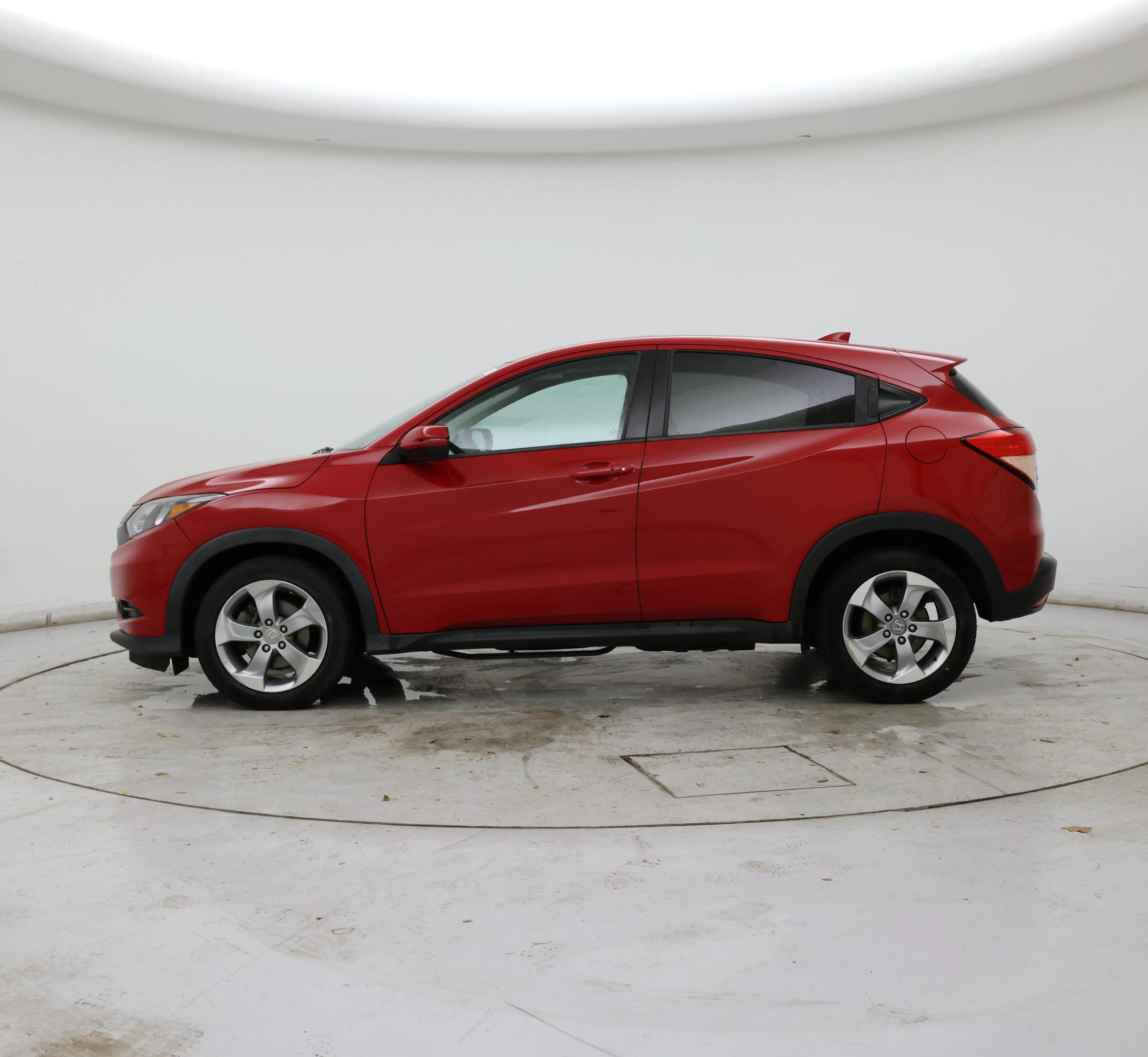 Thumbnail: 2016 Honda HR-V - 3