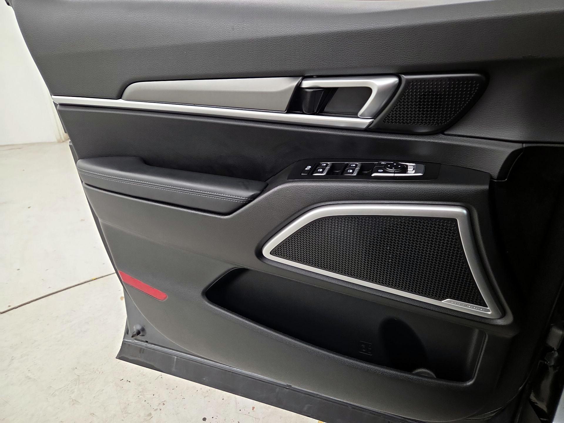 Thumbnail: 2021 Kia Telluride - 12