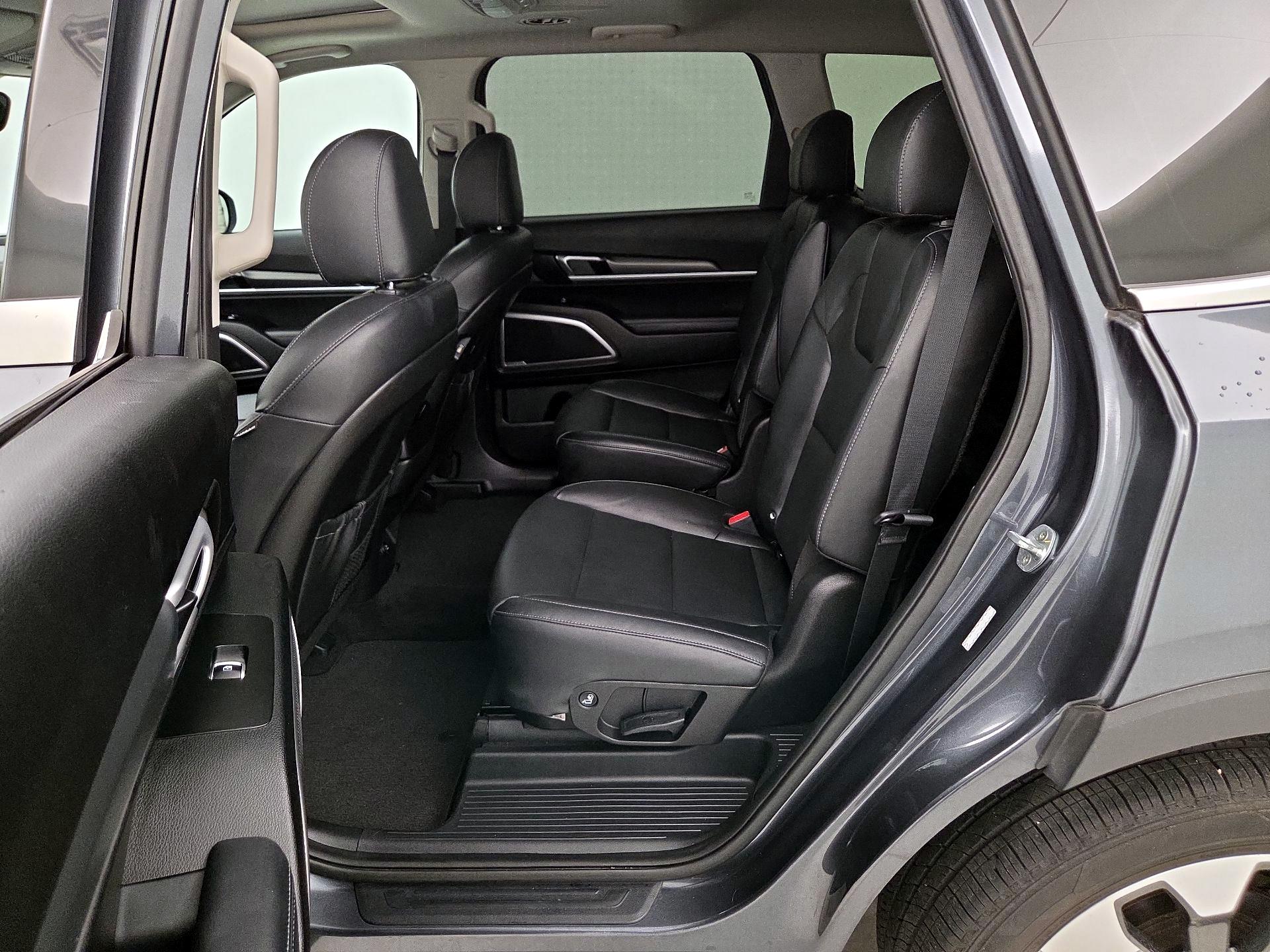 Thumbnail: 2021 Kia Telluride - 20