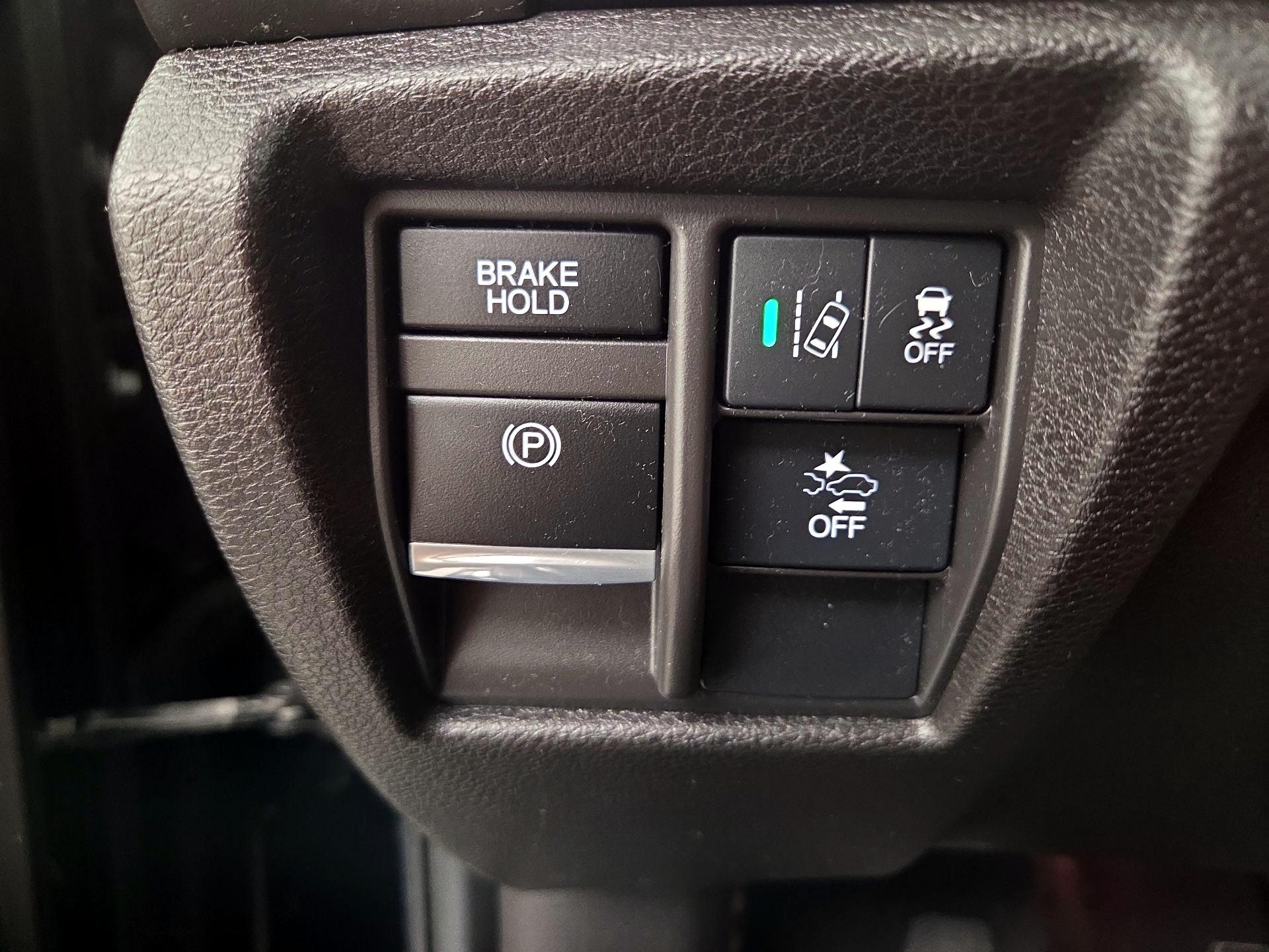 Thumbnail: 2020 Acura MDX - 13