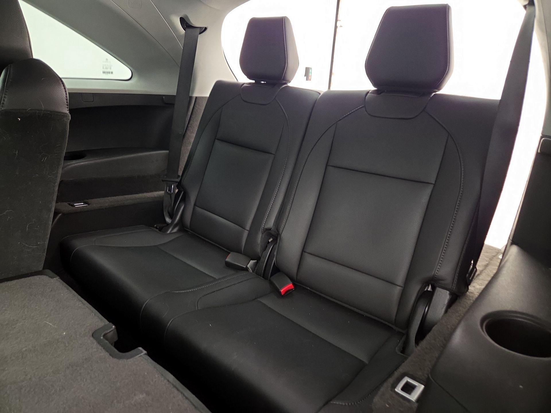 Thumbnail: 2020 Acura MDX - 20