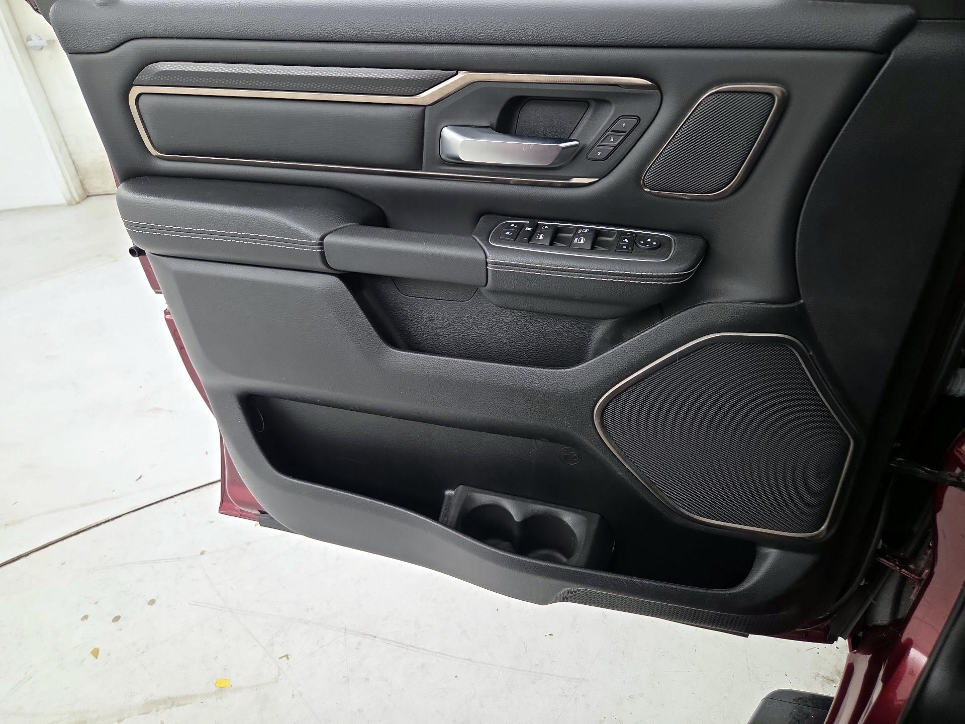 Thumbnail: 2023 RAM 1500 - 10