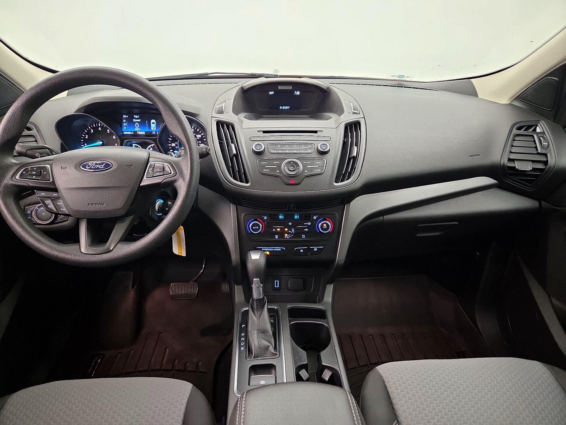 Thumbnail: 2017 Ford Escape - 9