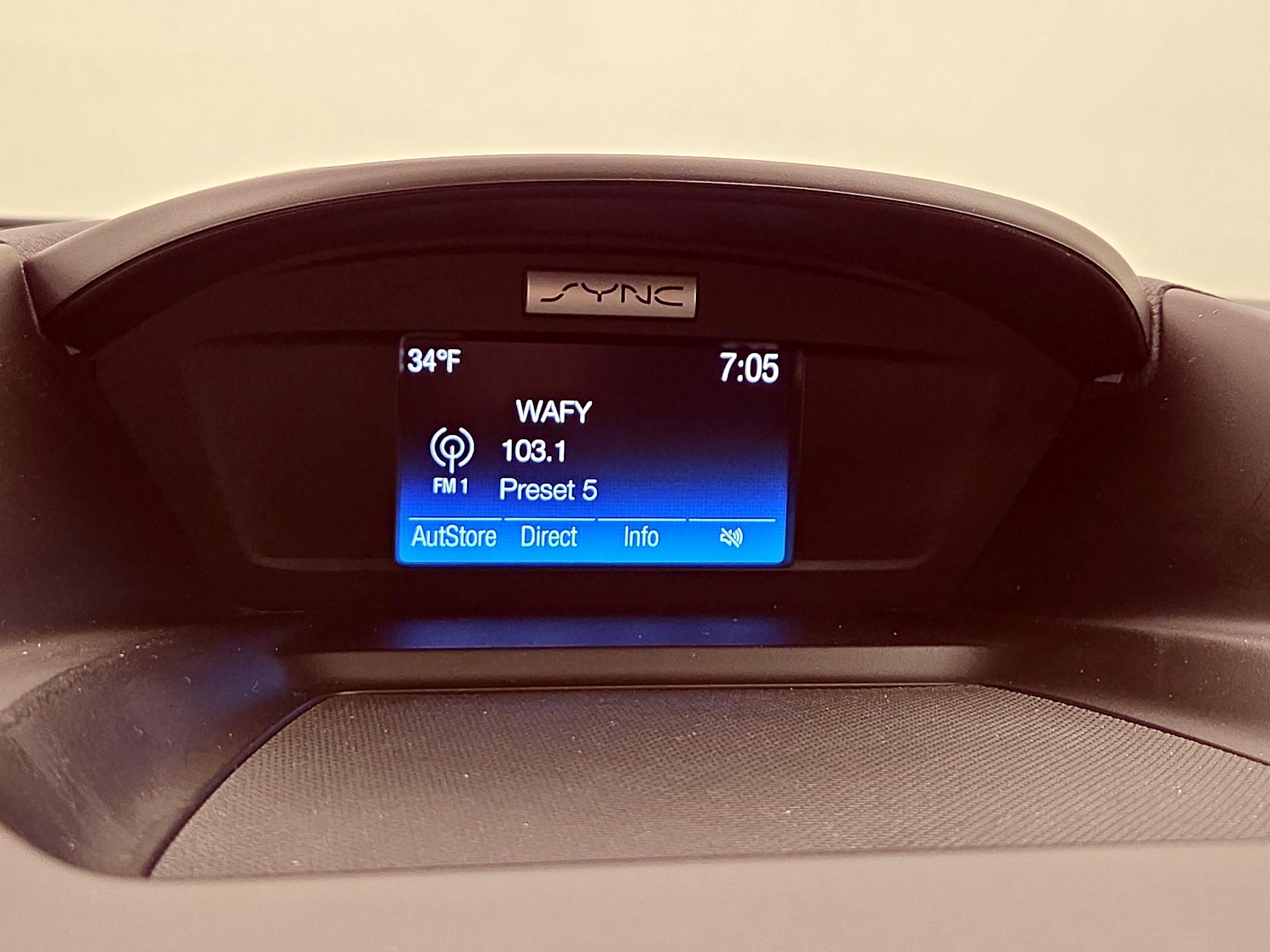 Thumbnail: 2017 Ford Escape - 15