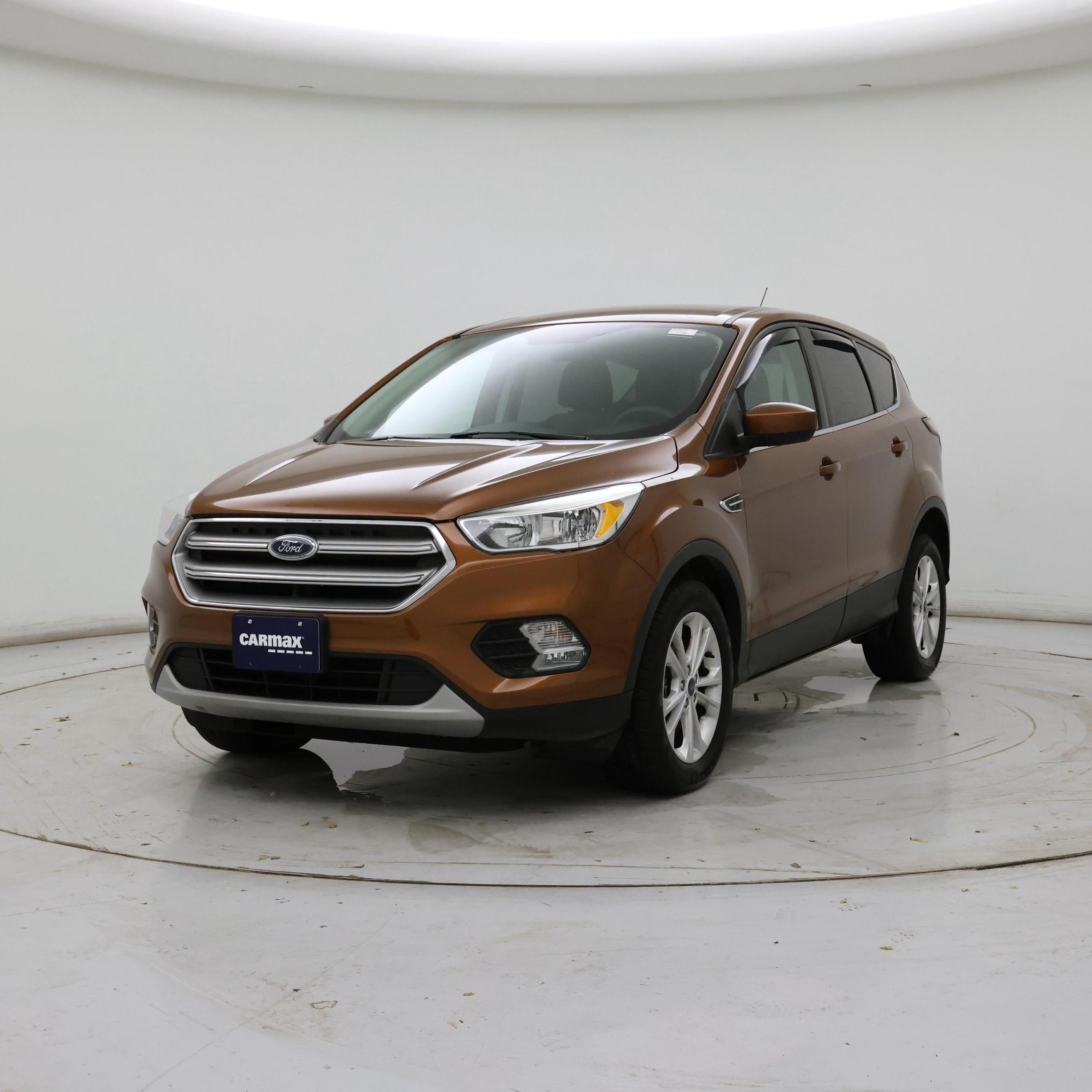 Thumbnail: 2017 Ford Escape - 4