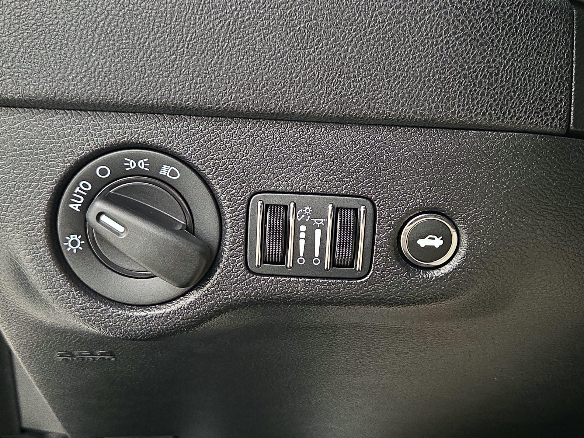 Thumbnail: 2023 Dodge Charger - 13