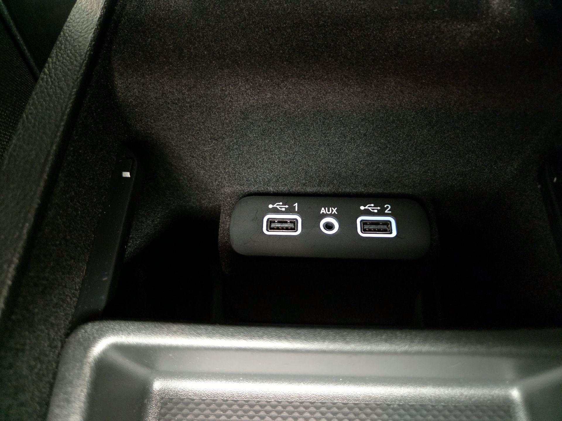 Thumbnail: 2023 Dodge Charger - 18