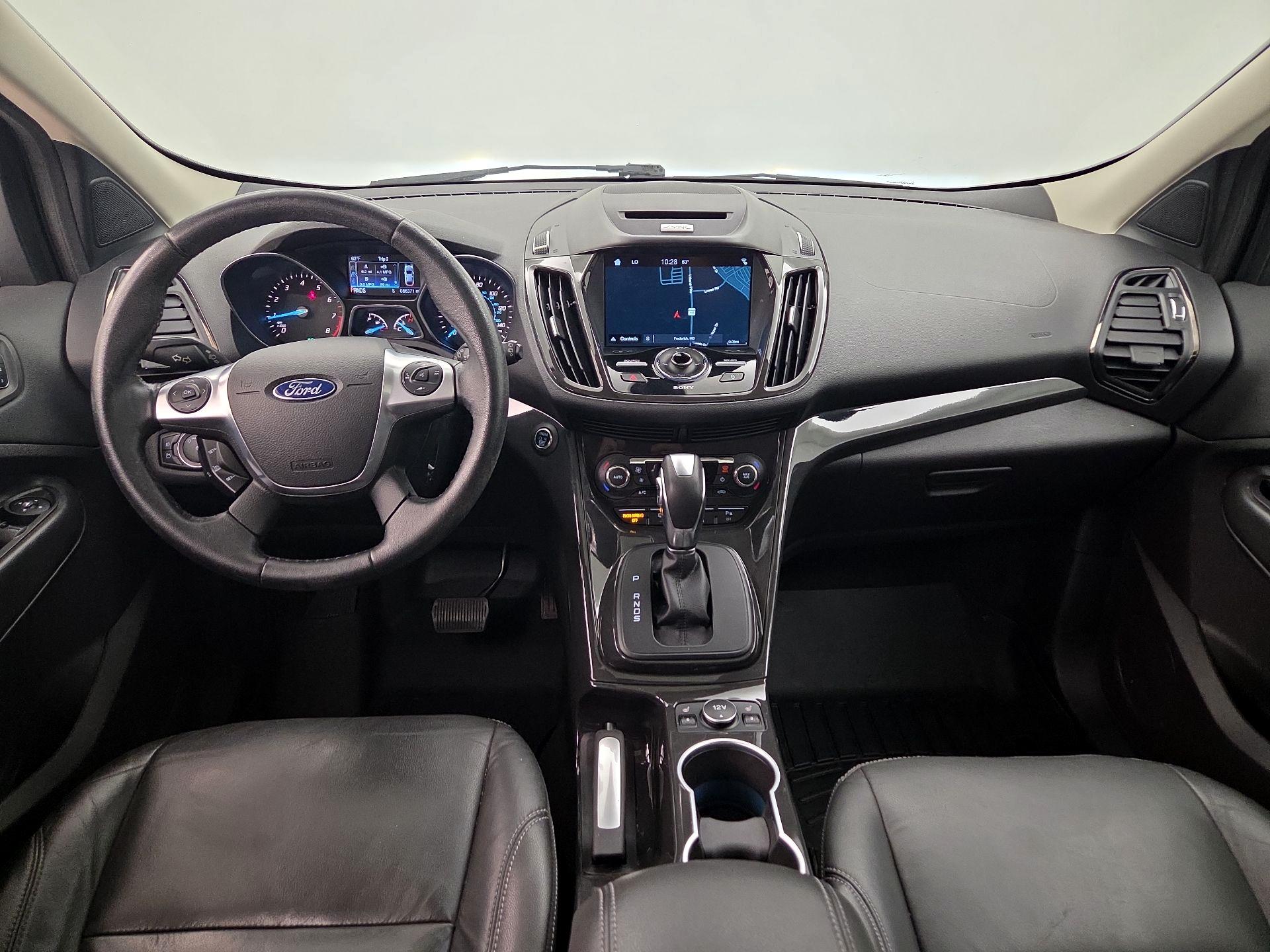 Thumbnail: 2016 Ford Escape - 9