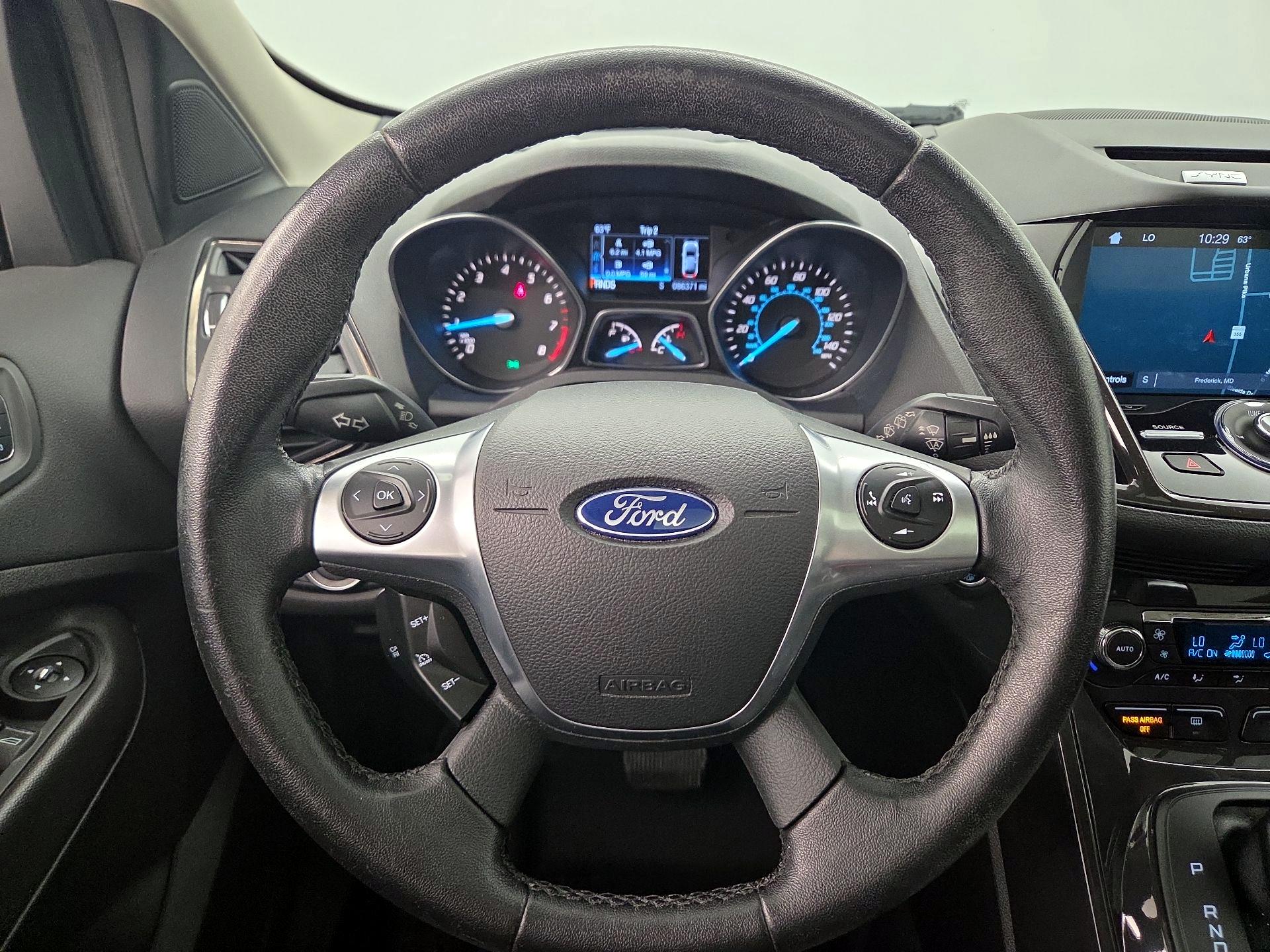 Thumbnail: 2016 Ford Escape - 10