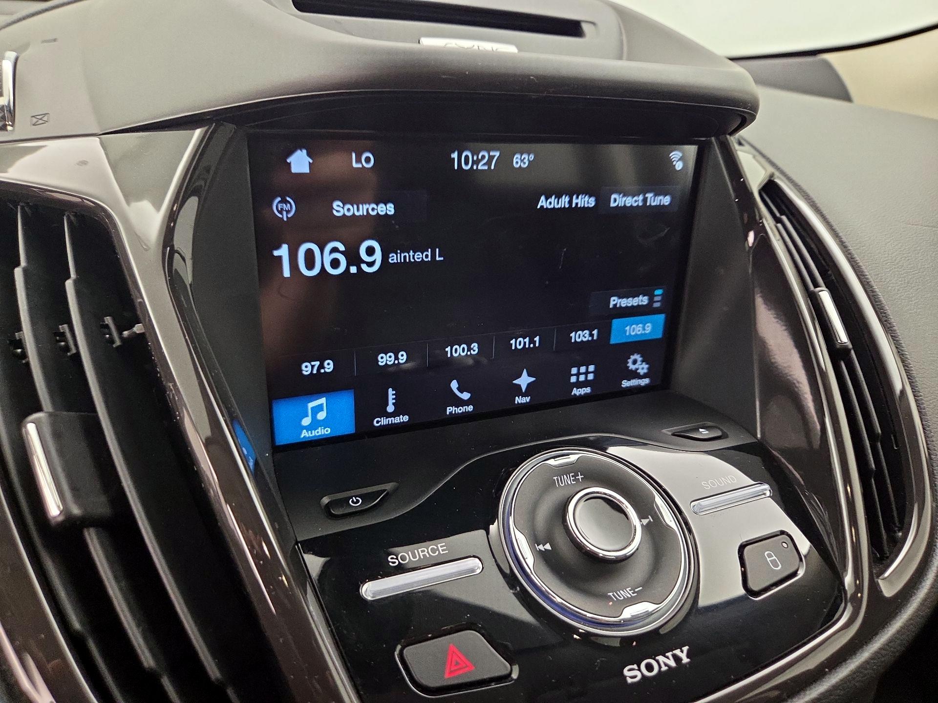 Thumbnail: 2016 Ford Escape - 15