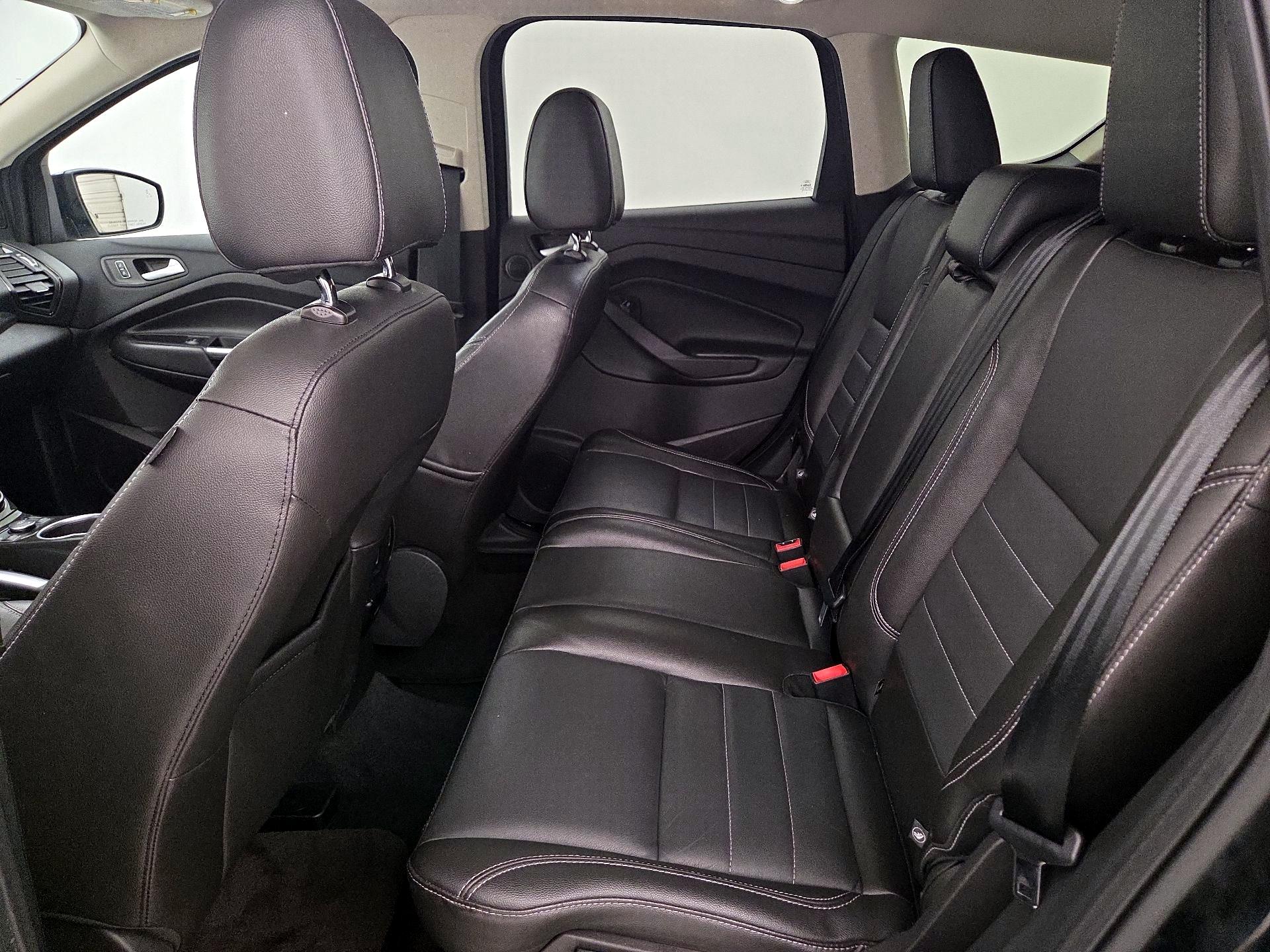 Thumbnail: 2016 Ford Escape - 20
