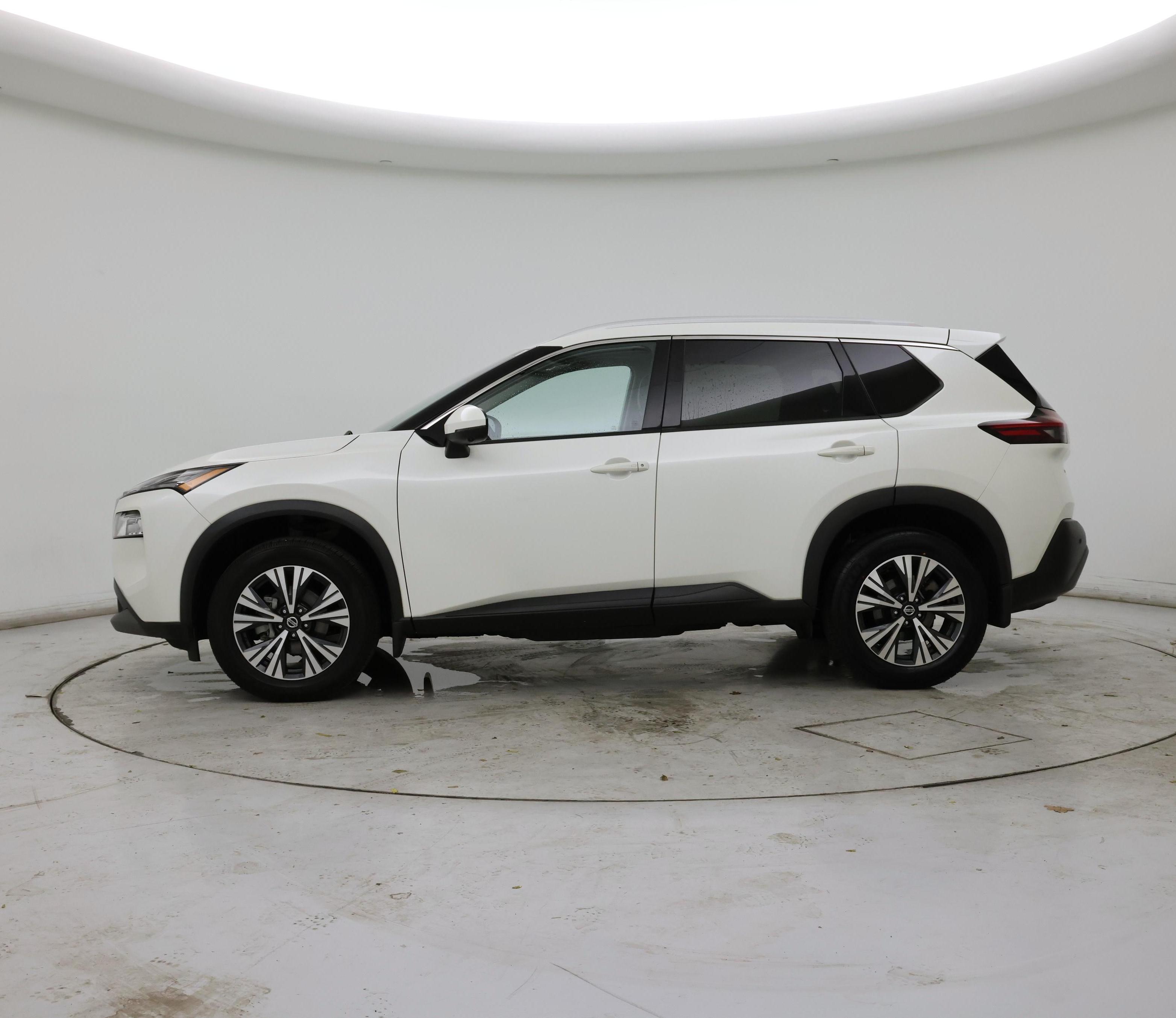 Thumbnail: 2021 Nissan Rogue - 3