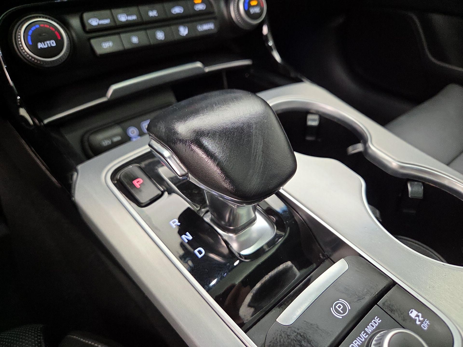Thumbnail: 2021 Kia Stinger - 16