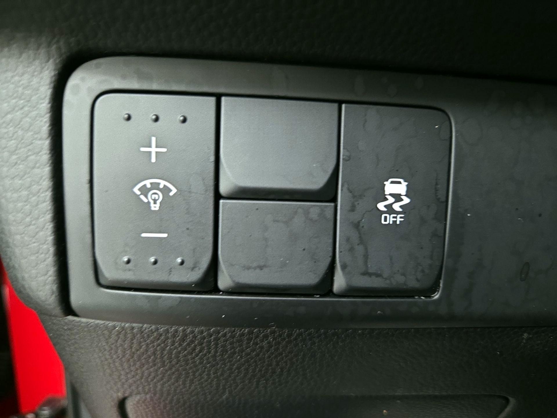 Thumbnail: 2018 Kia Soul - 13