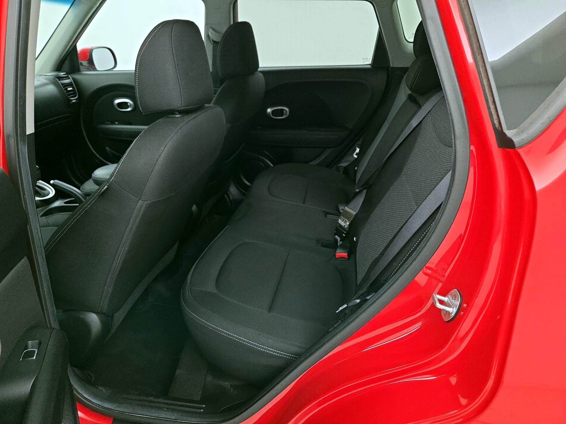 Thumbnail: 2018 Kia Soul - 19