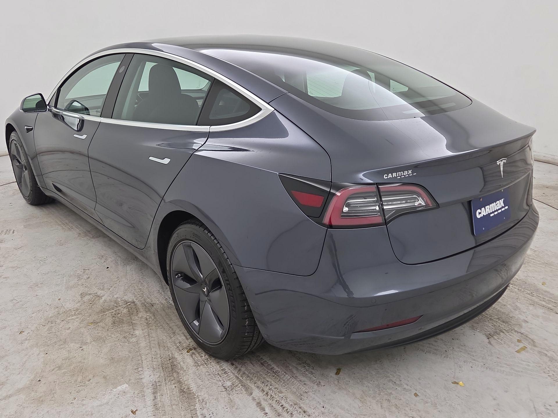 Thumbnail: 2020 Tesla Model 3 - 7