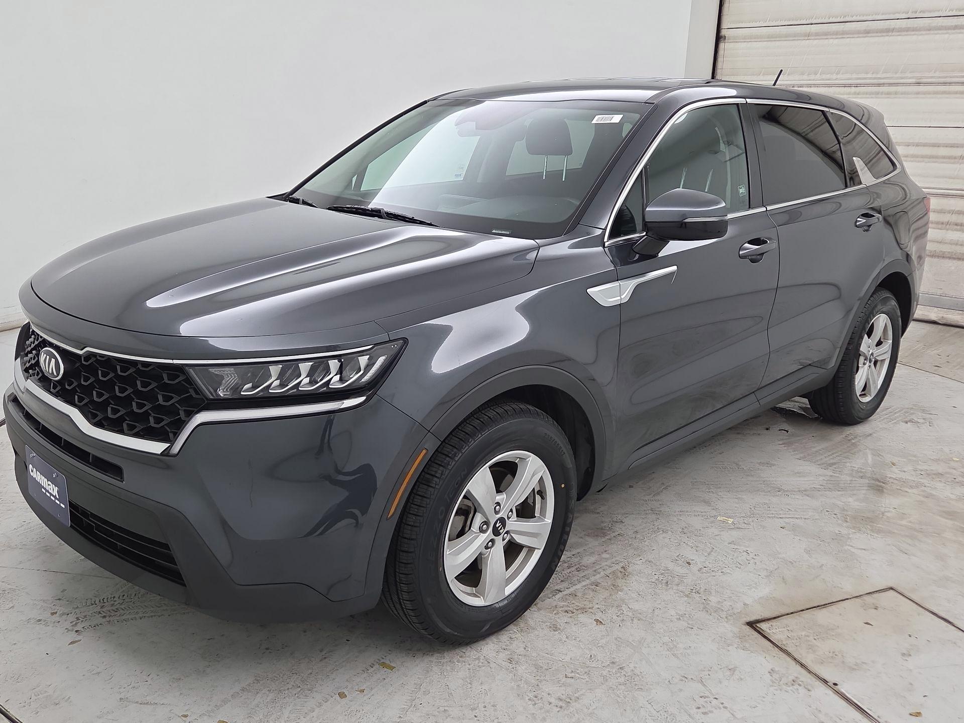 Thumbnail: 2021 Kia Sorento - 3