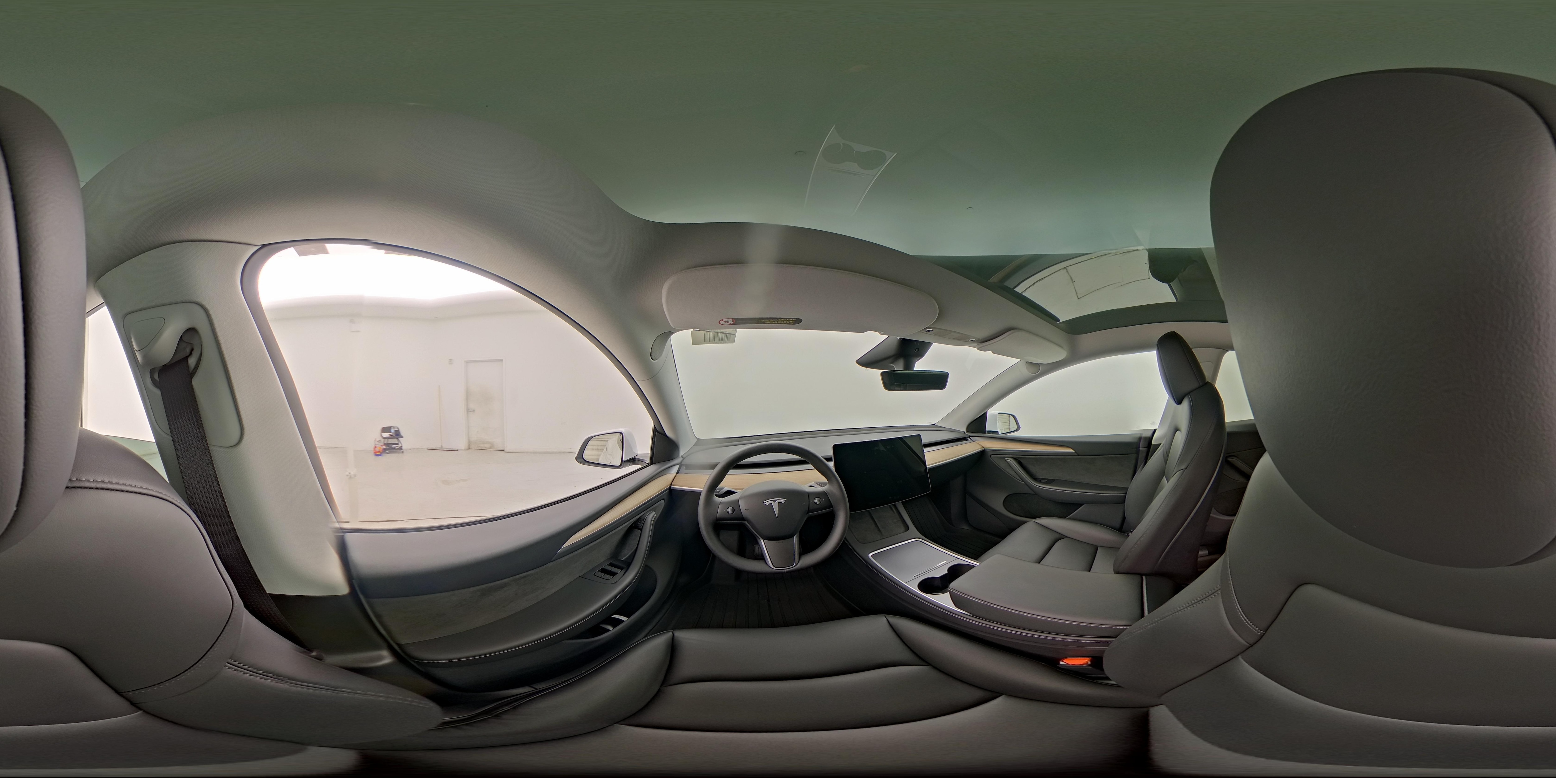 2024 Tesla Model Y Long Range - Photo 27