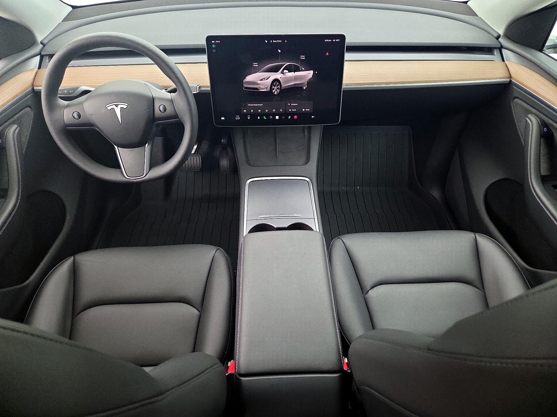 Thumbnail: 2024 Tesla Model Y - 9