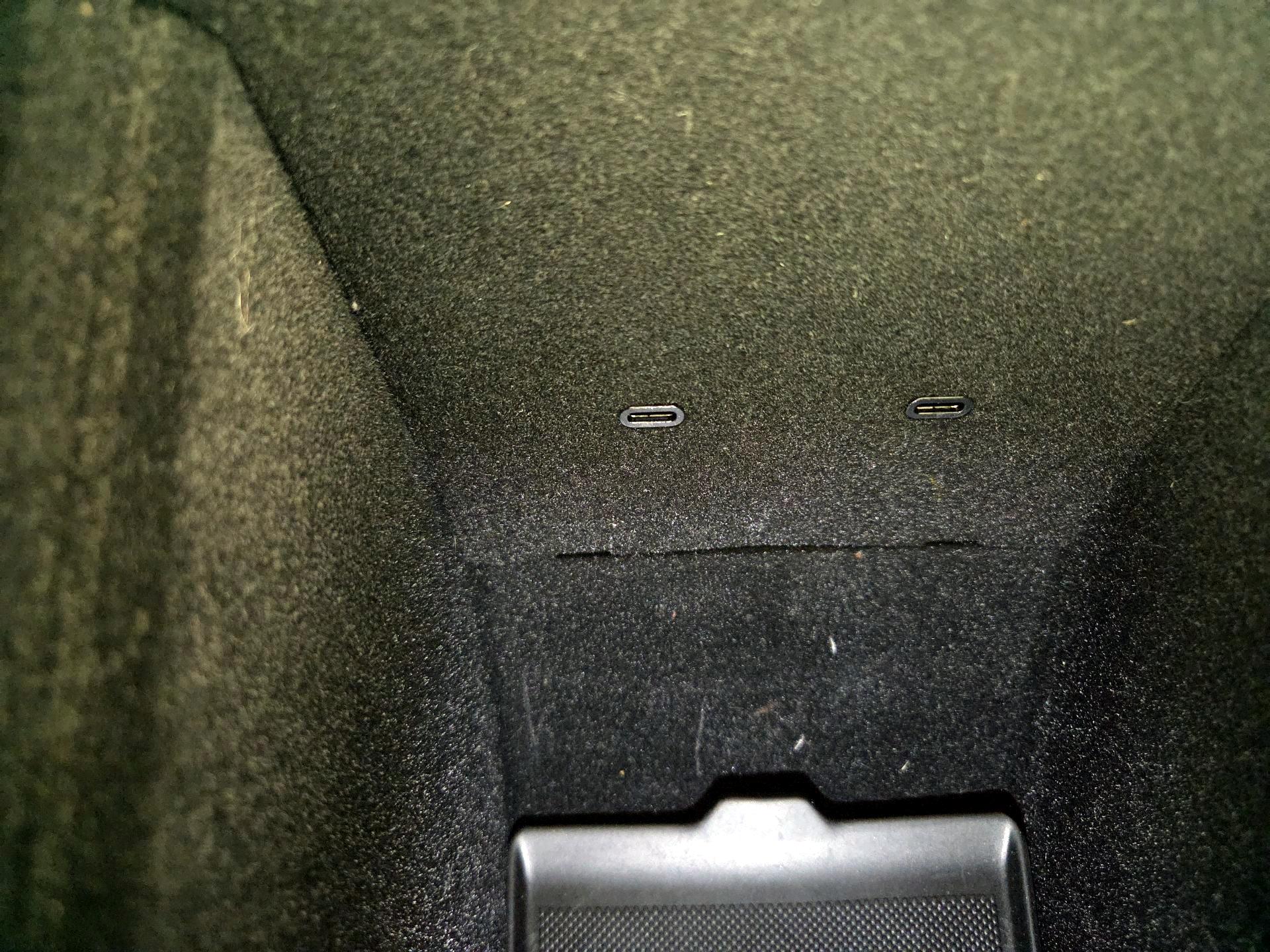 Thumbnail: 2023 Tesla Model 3 - 16