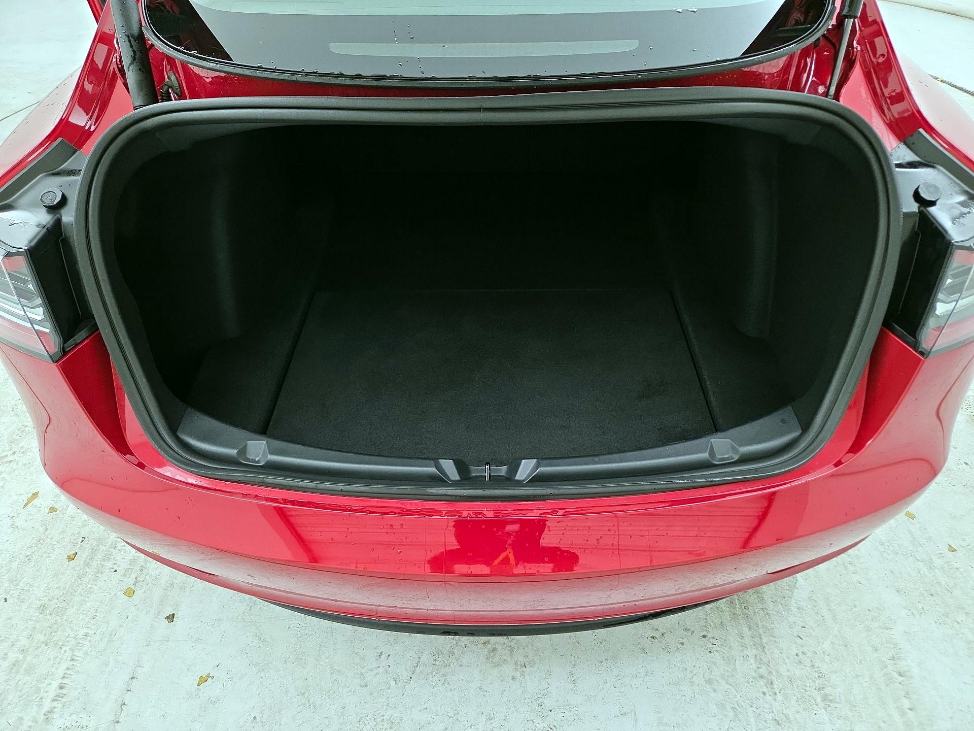 Thumbnail: 2023 Tesla Model 3 - 19