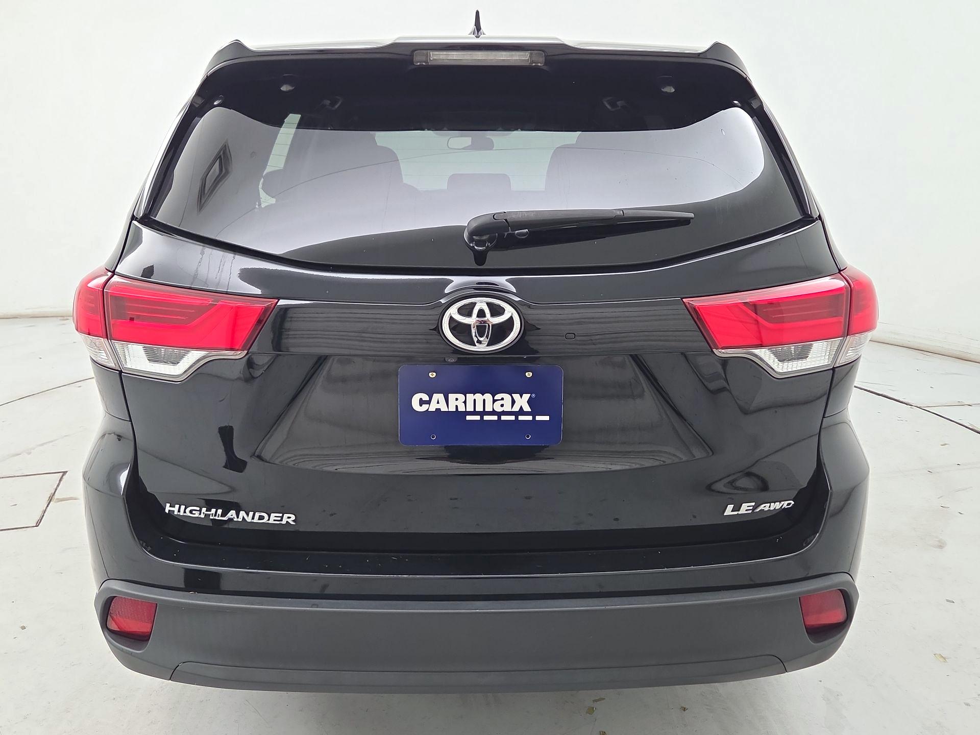 Thumbnail: 2019 Toyota Highlander - 6