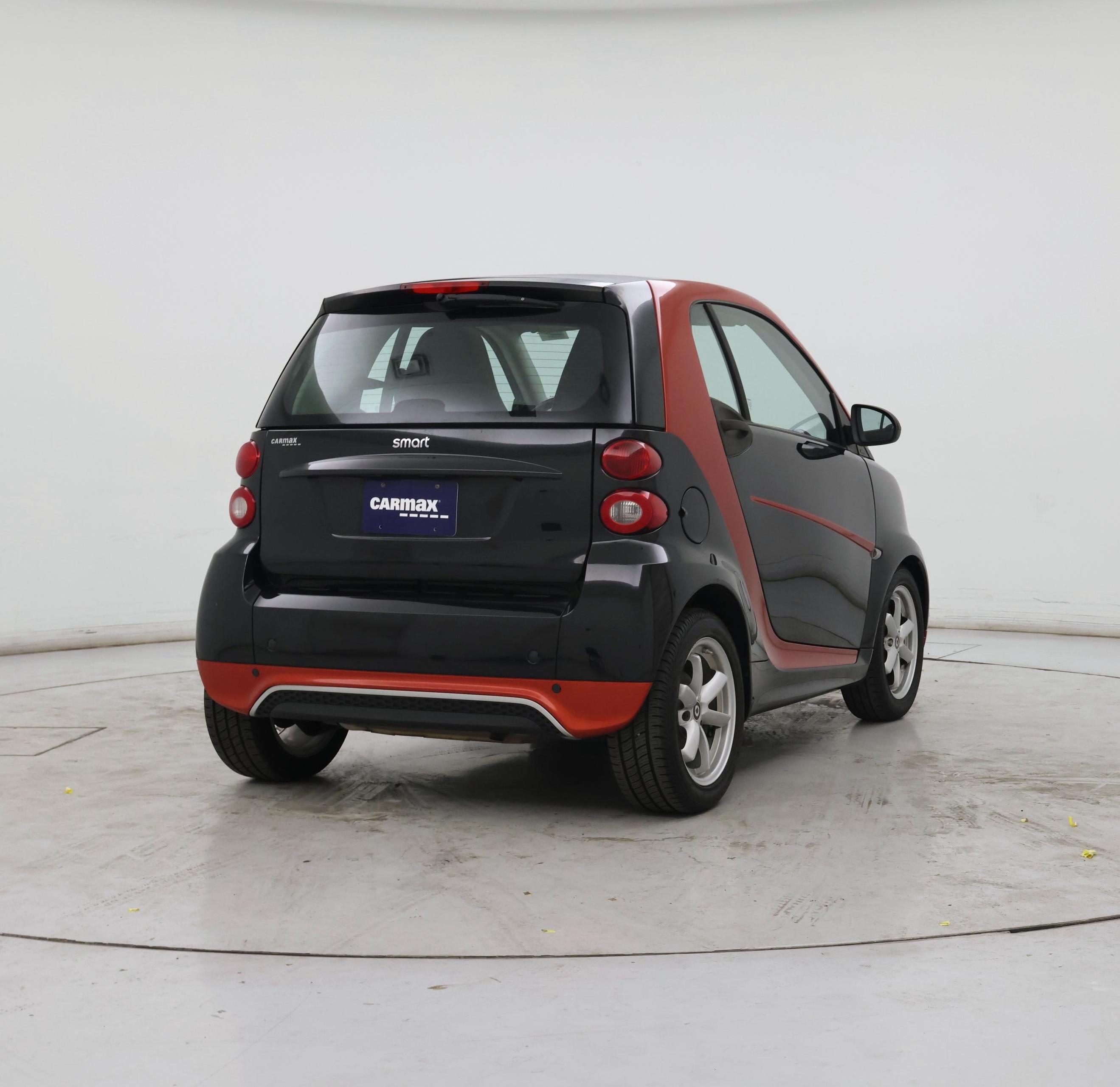 Thumbnail: 2015 smart fortwo - 8
