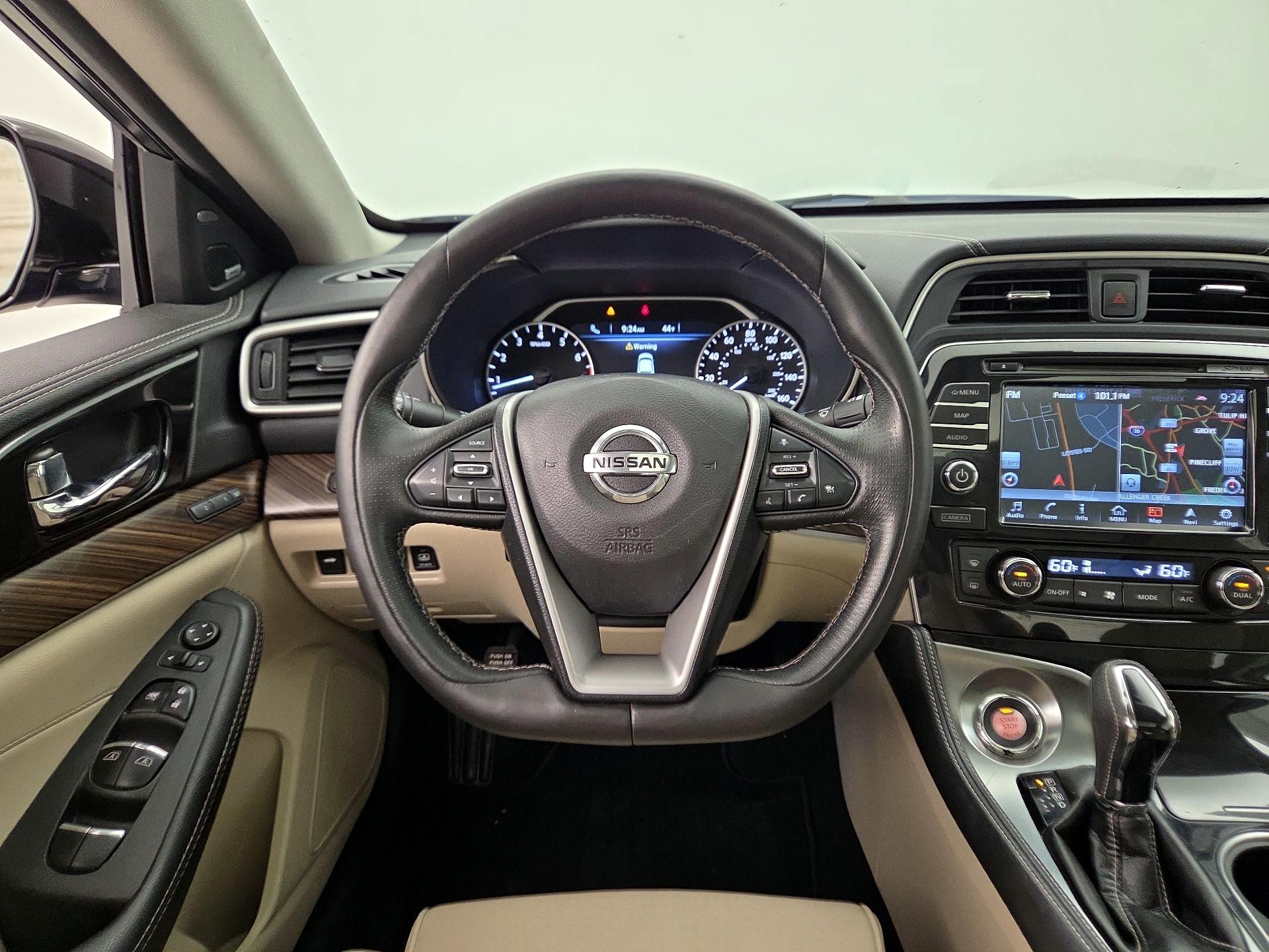 Thumbnail: 2017 Nissan Maxima - 10